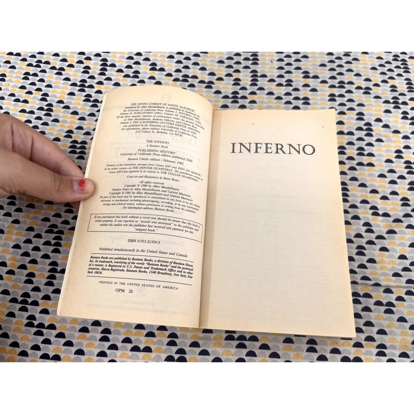 The Divine Comedy of Dante Aligheri Inferno - Translated by Allen Mandelbaum - Bantam Classic - Paperback