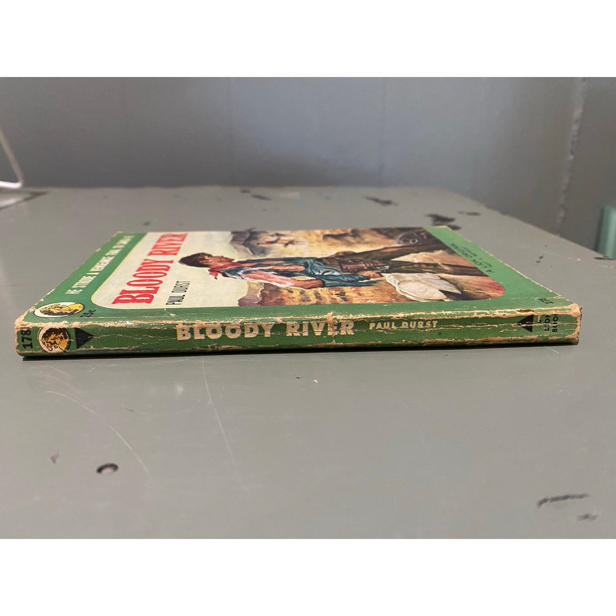 Bloody River - Paul Durst - Lion 178 - Vintage Paperbacks