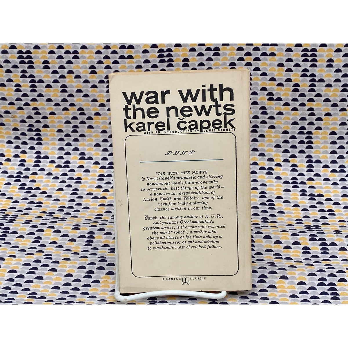 War With the Newts - Karel Capek - Vintage Paperback Book - Bantam Classic Edition