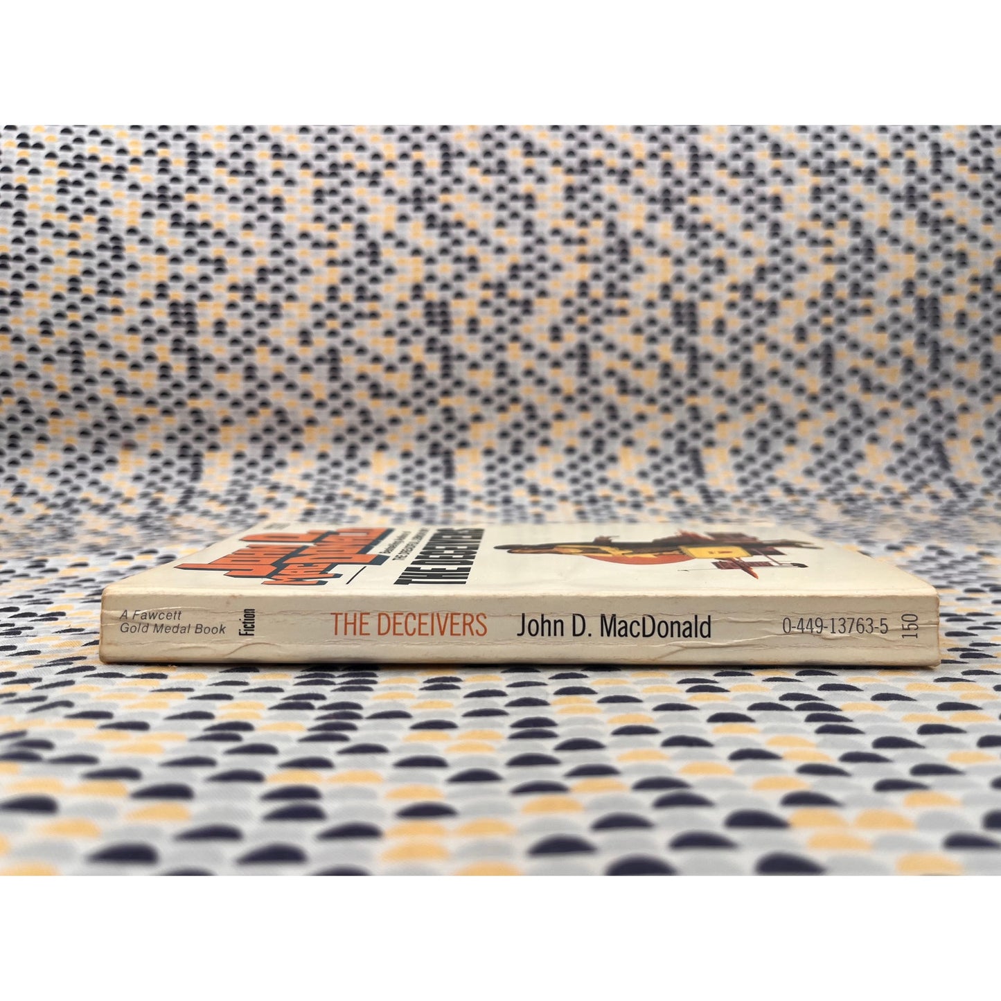 The Deceivers - John D. MacDonald - Fawcett Gold Medal - Paperback