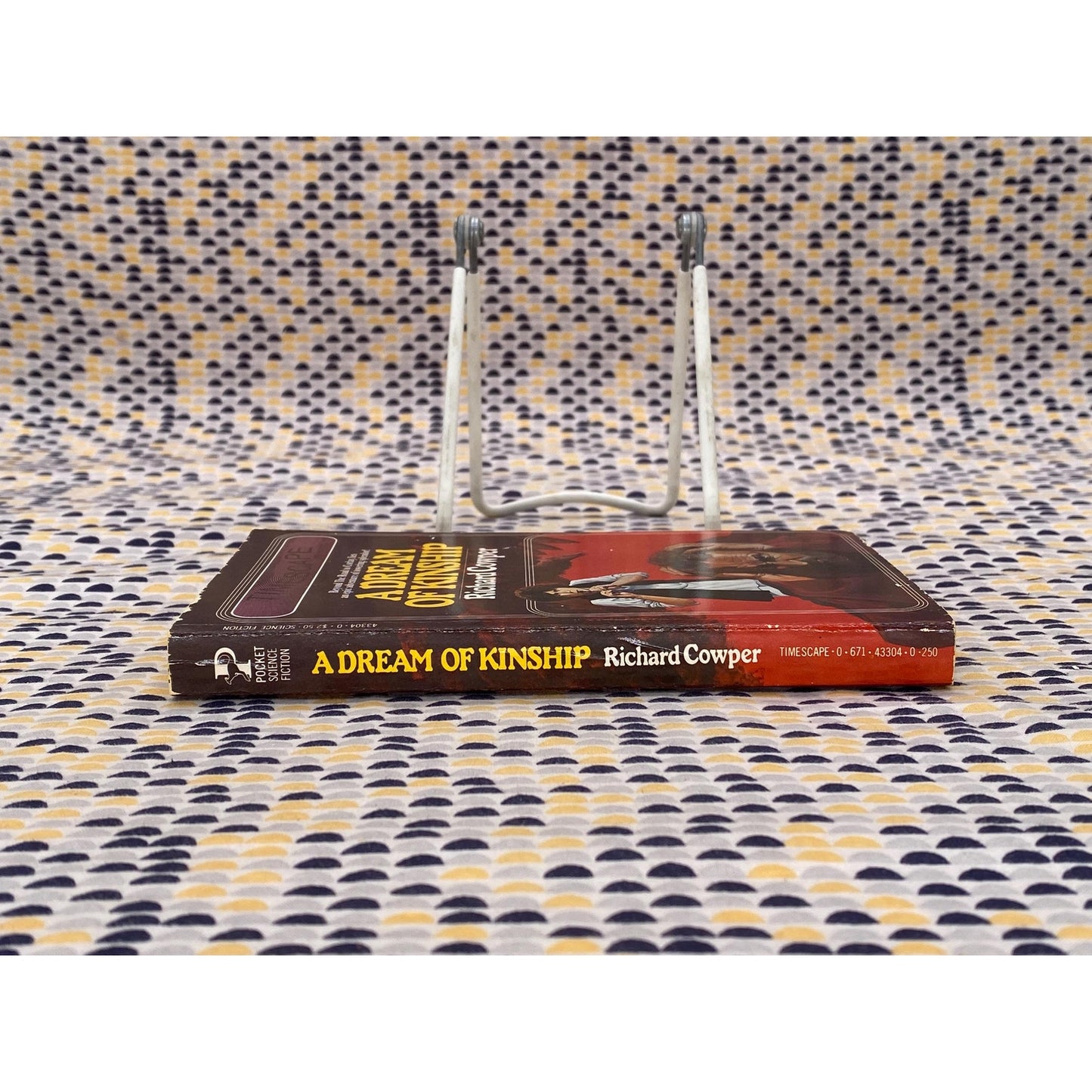 A Dream Of Kinship - Richard Cowper - Vintage Paperback Book - Timescape / Pocket Books Edition
