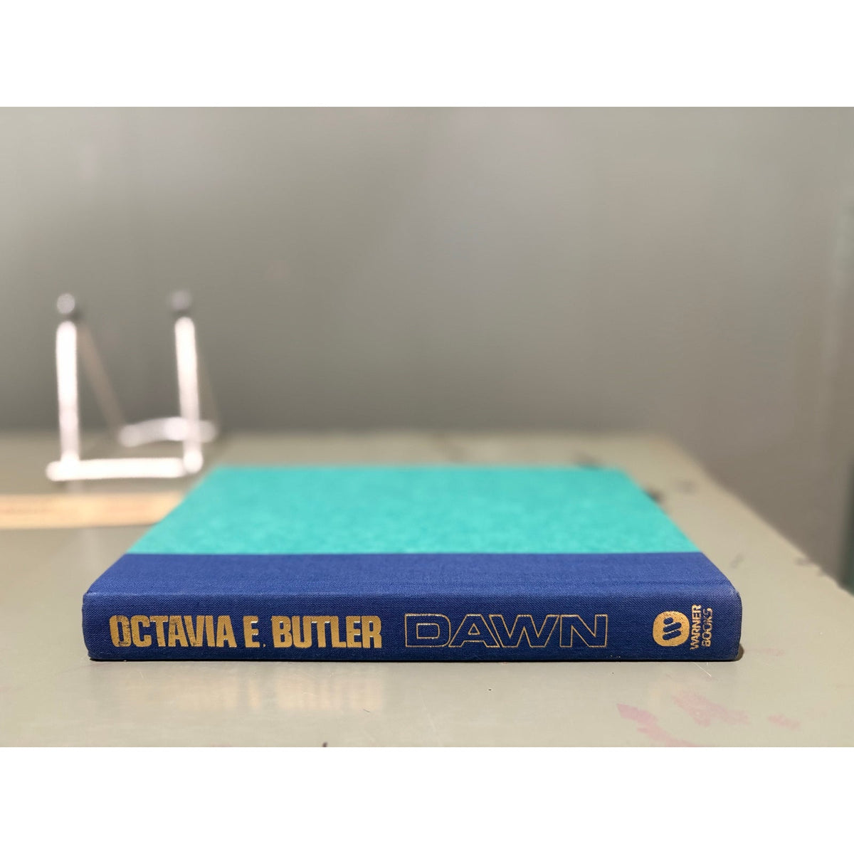 Octavia E. Butler - Dawn - Book One of the Xenogenesis - 1st Edition, 1st PrinT