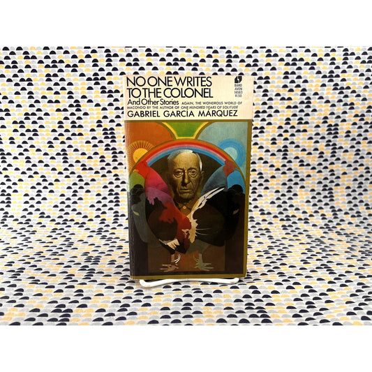 No One Writes to the Colonel - Gabriel Garcia Marquez - Vintage Paperback Book