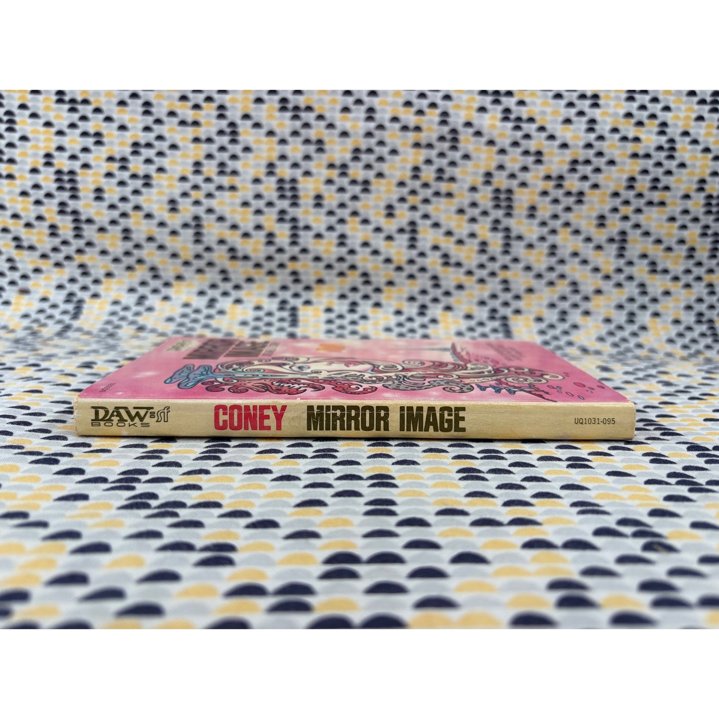 Mirror Image - Michael G. Coney -Daw Science Fiction 31 - Kelly Freas Cover Art