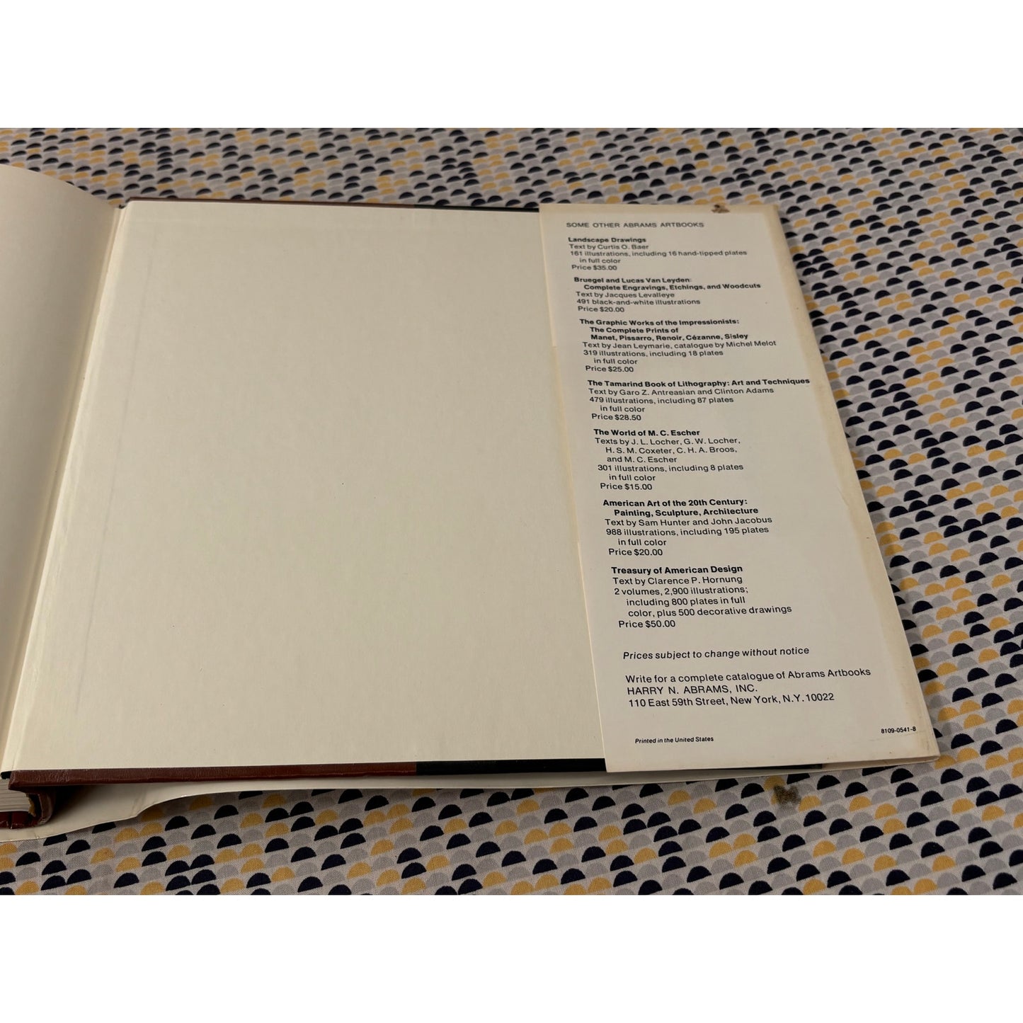 Storyteller Without Words - Lyn Ward - Abrams - Hardcover