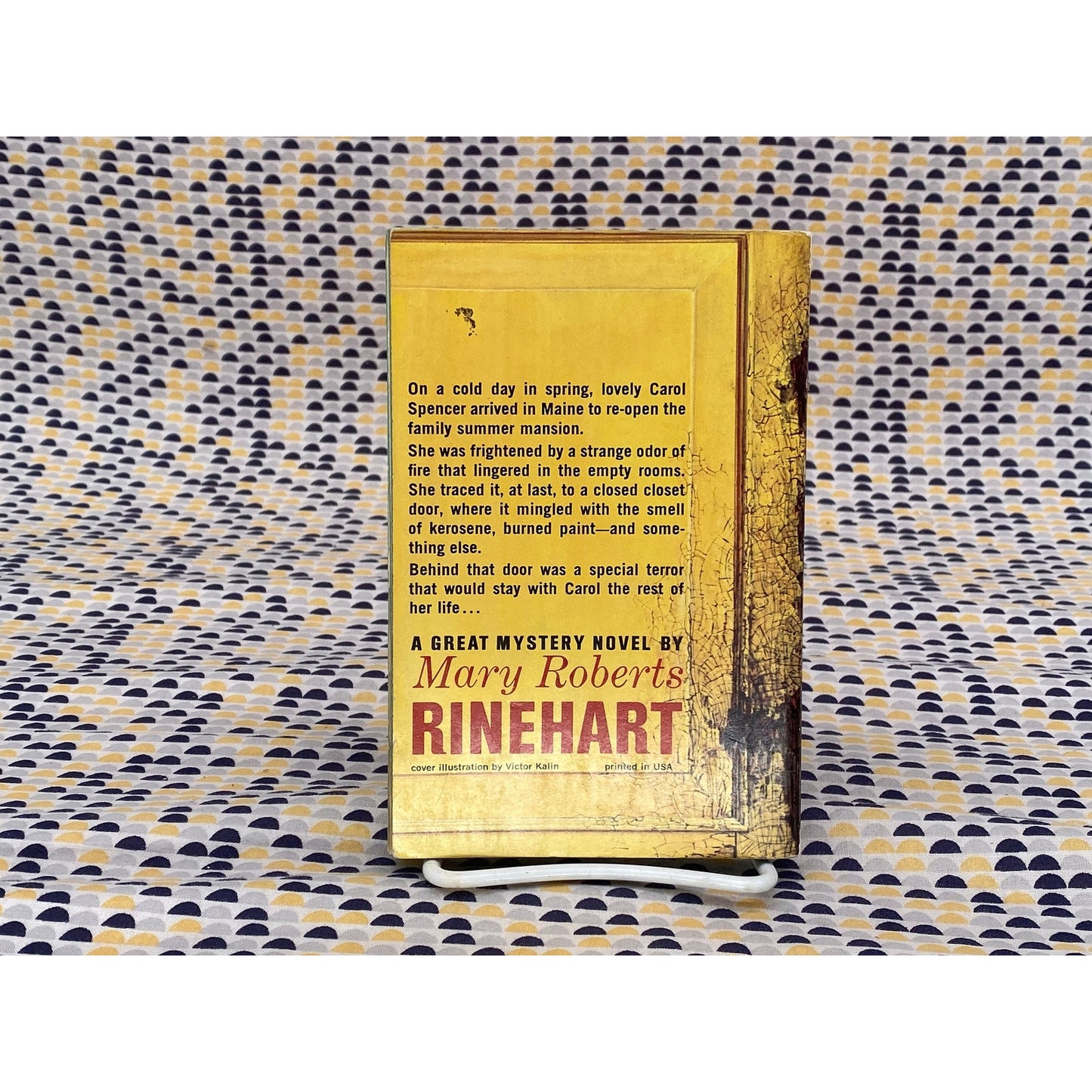 The Yellow Room - Mary Roberts Rinehart - Vintage Paperback Book - Dell Edition