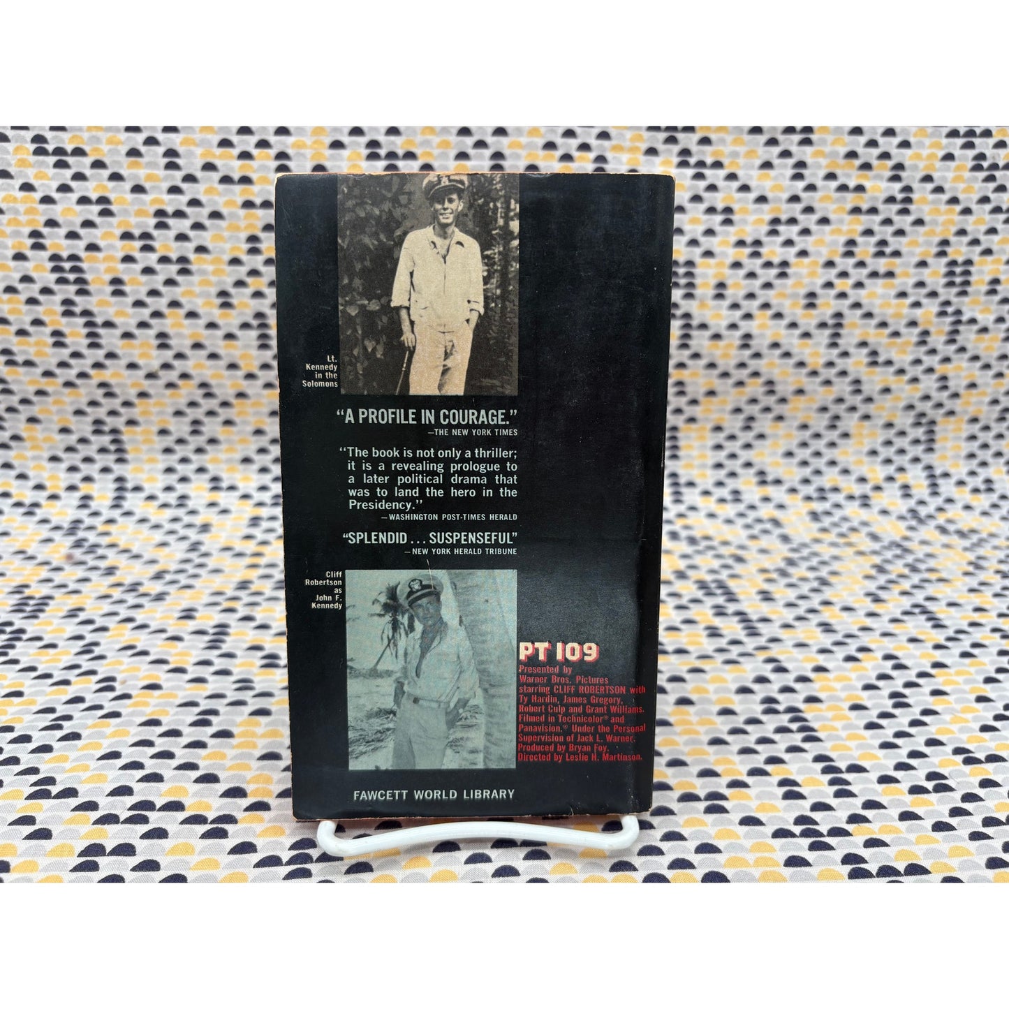PT 109 - Robert J. Donovan - Crest Book - Paperback