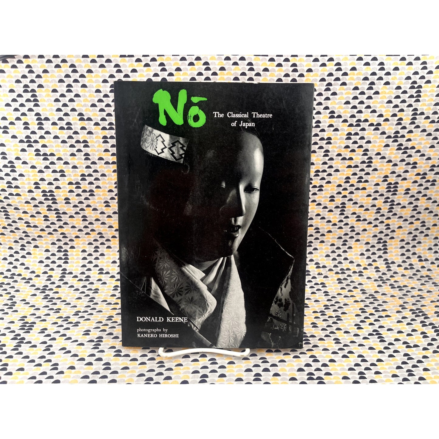 No : The Classical Theatre of Japan - Donald Keene - Kodansha International - Paperback