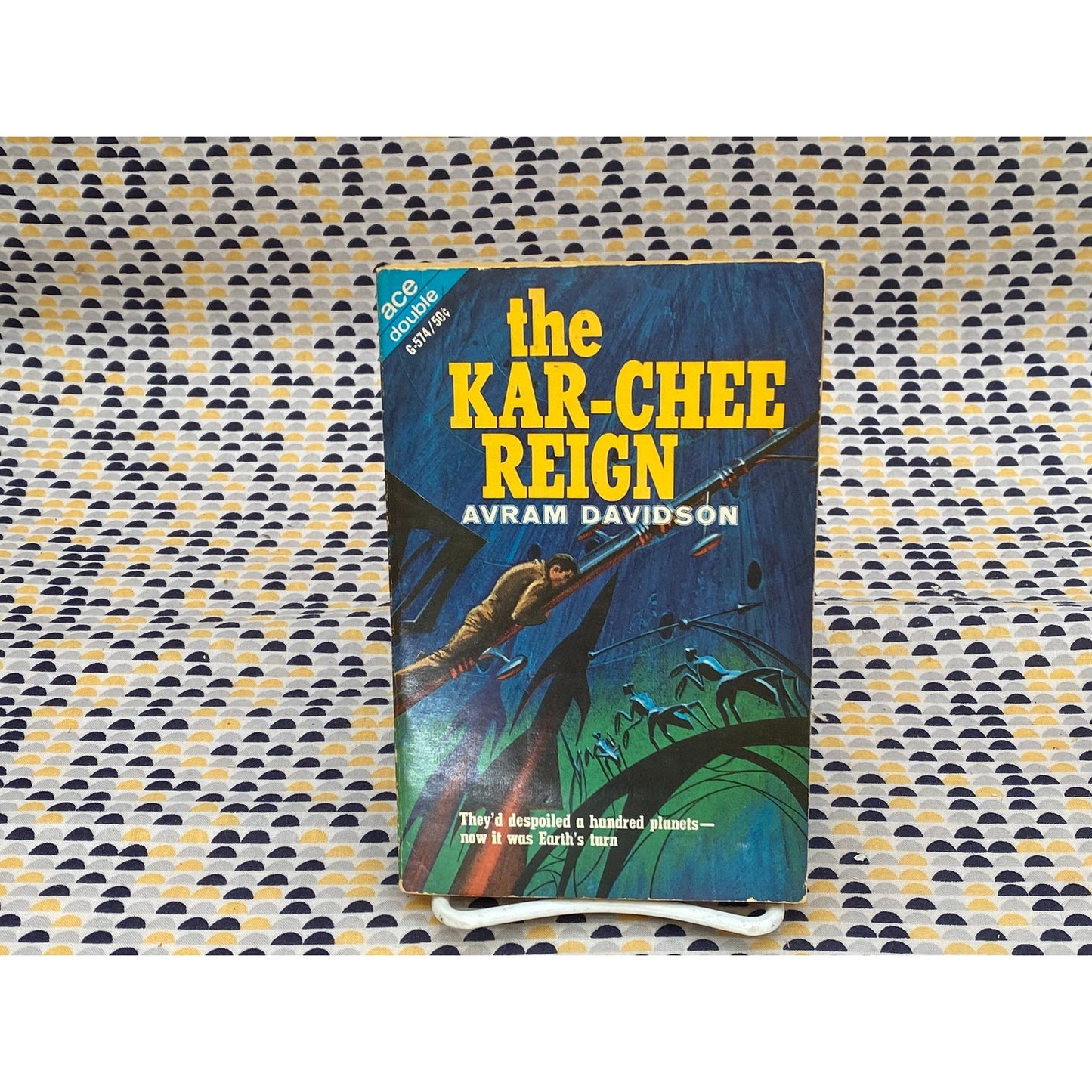 Ace Double - Rocannon's World Ursula K. Leguin - Kar-Chee Reign  Avram Davidson