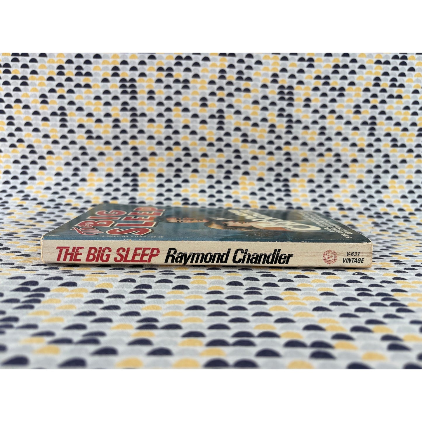 The Big Sleep - Raymond Chandler - Vintage Paperback Book