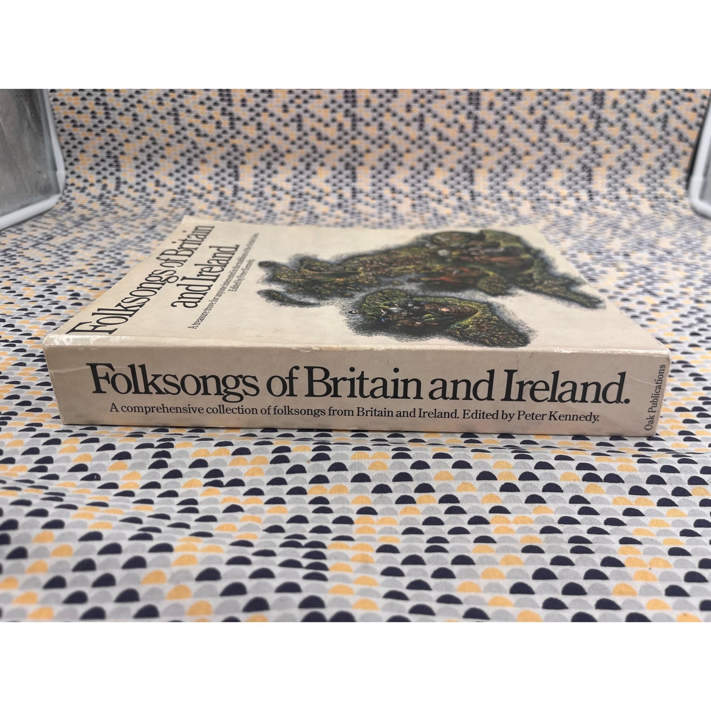 Folksongs of Britain and Ireland - Ed. Peter Kennedy - Oak Publications - Paperback
