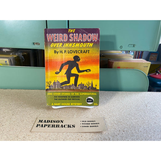 The Weird Shadow Over Innsmouth - H.P. Lovecraft - Bart House Novel 4 - Vintage Paperbacks