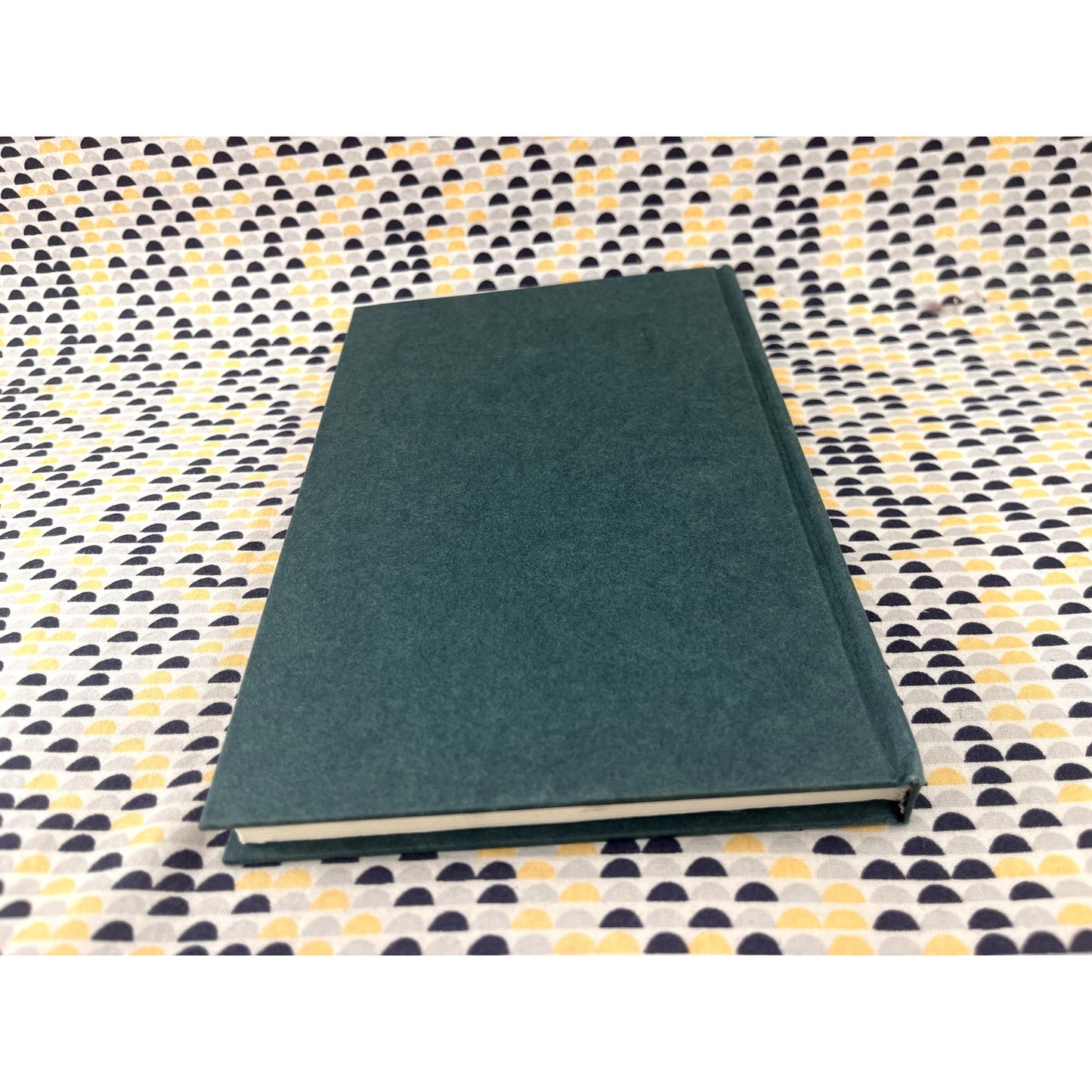 The Colour of Magic - Terry Pratchett - St. Martins Press - Hardcover - Club Edition
