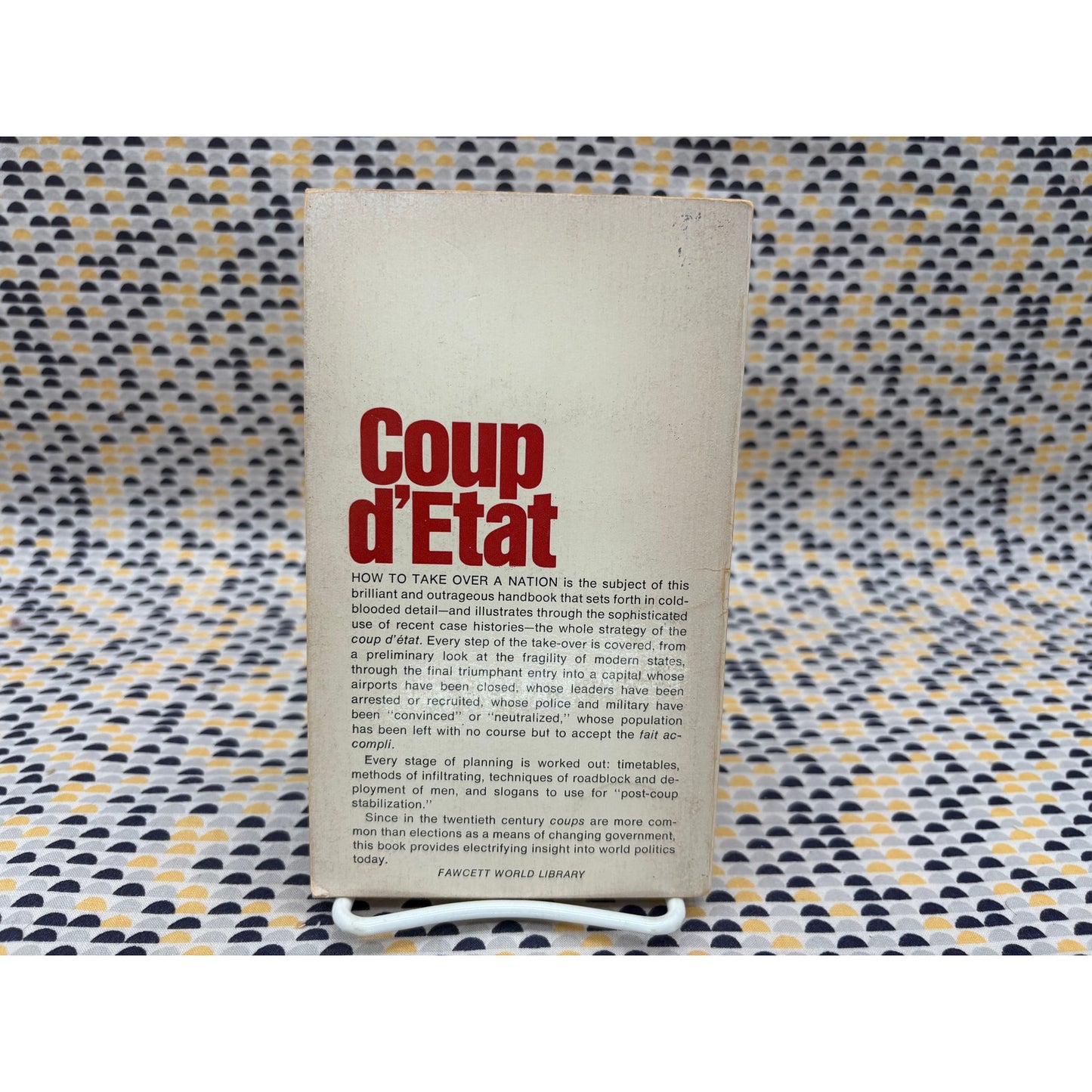 Coup'd Etat - Edward Luttwak - Fawcett Premier - Paperback