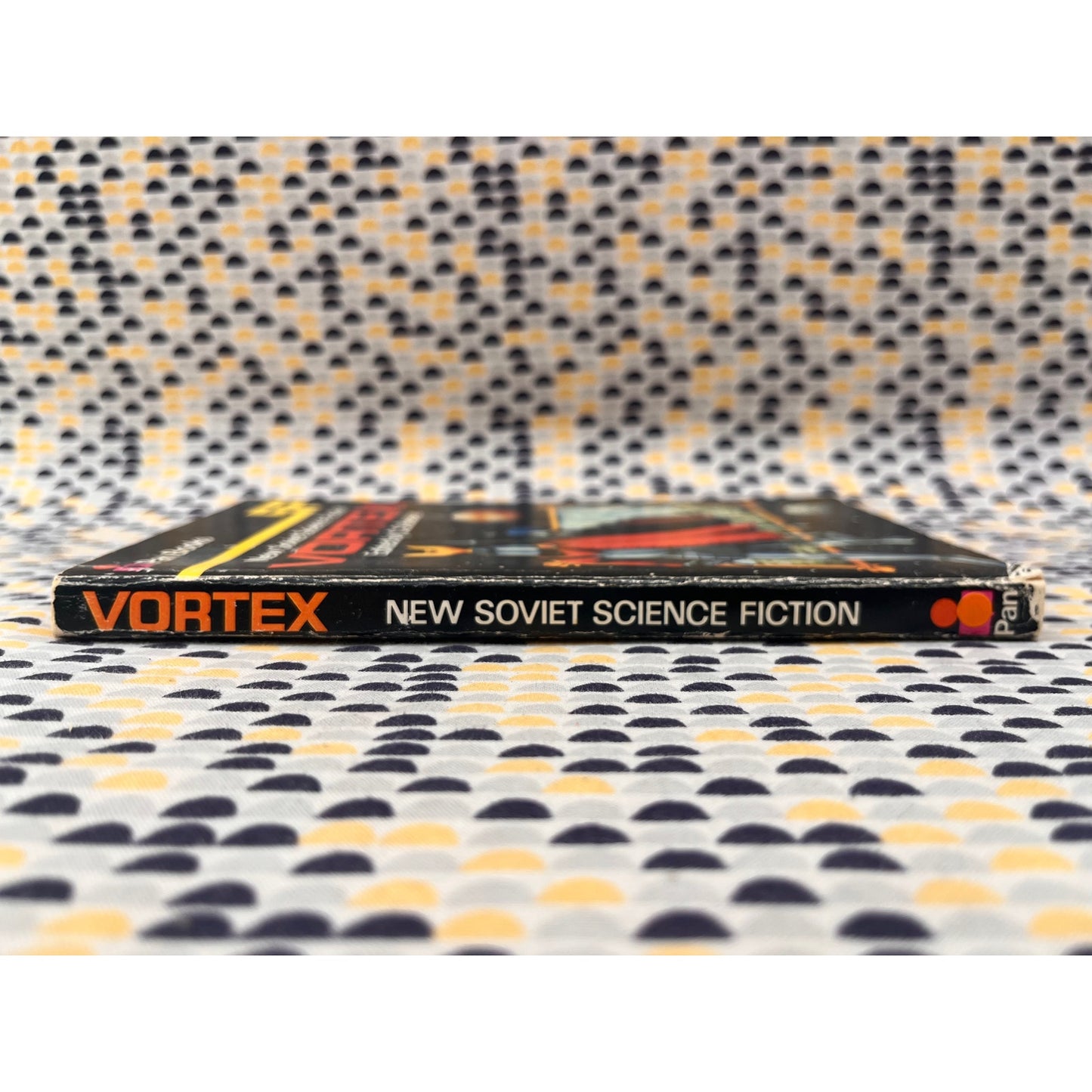 Vortex - Ed. C. G. Bearne - Strugatski Brothers - Pan Books - Paperback