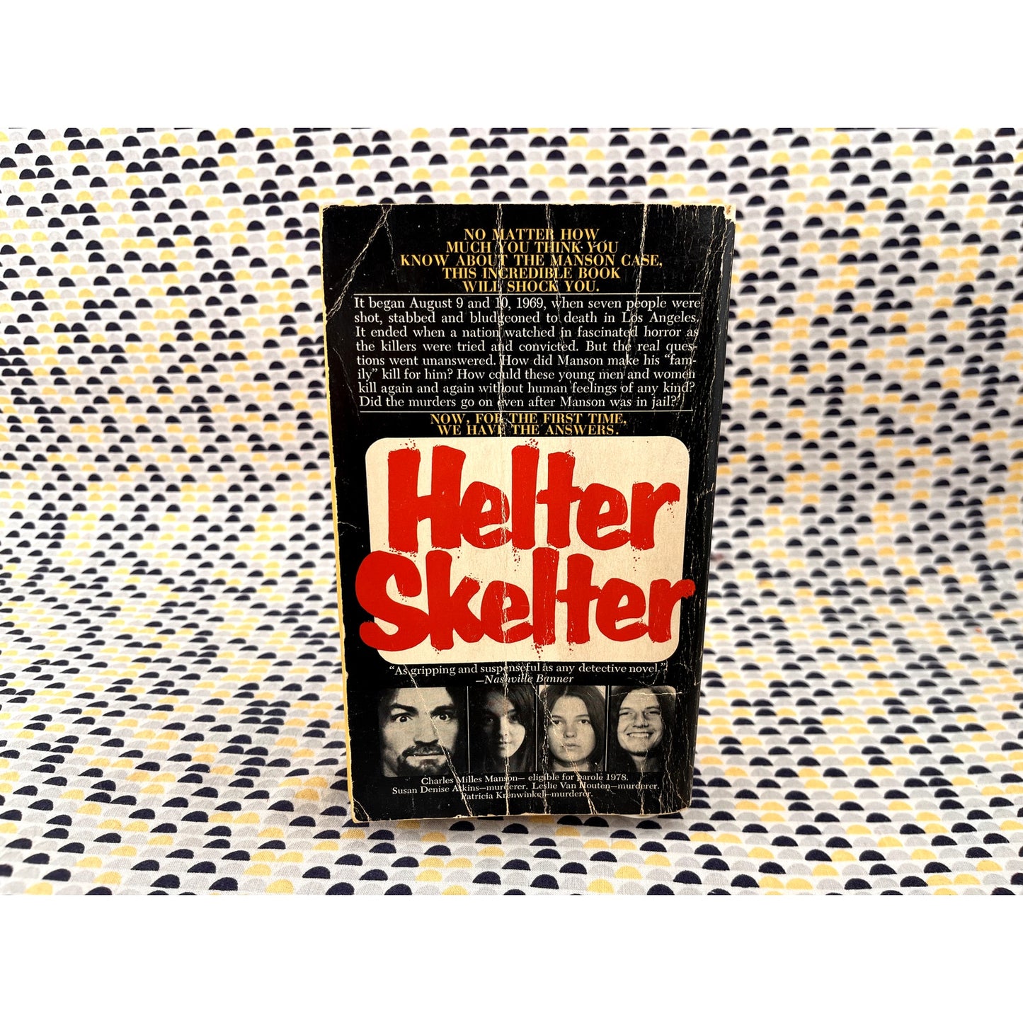 Helter Skelter - The True Story of the Manson Murders - Vincent Bugliosi - Vintage Paperback Book