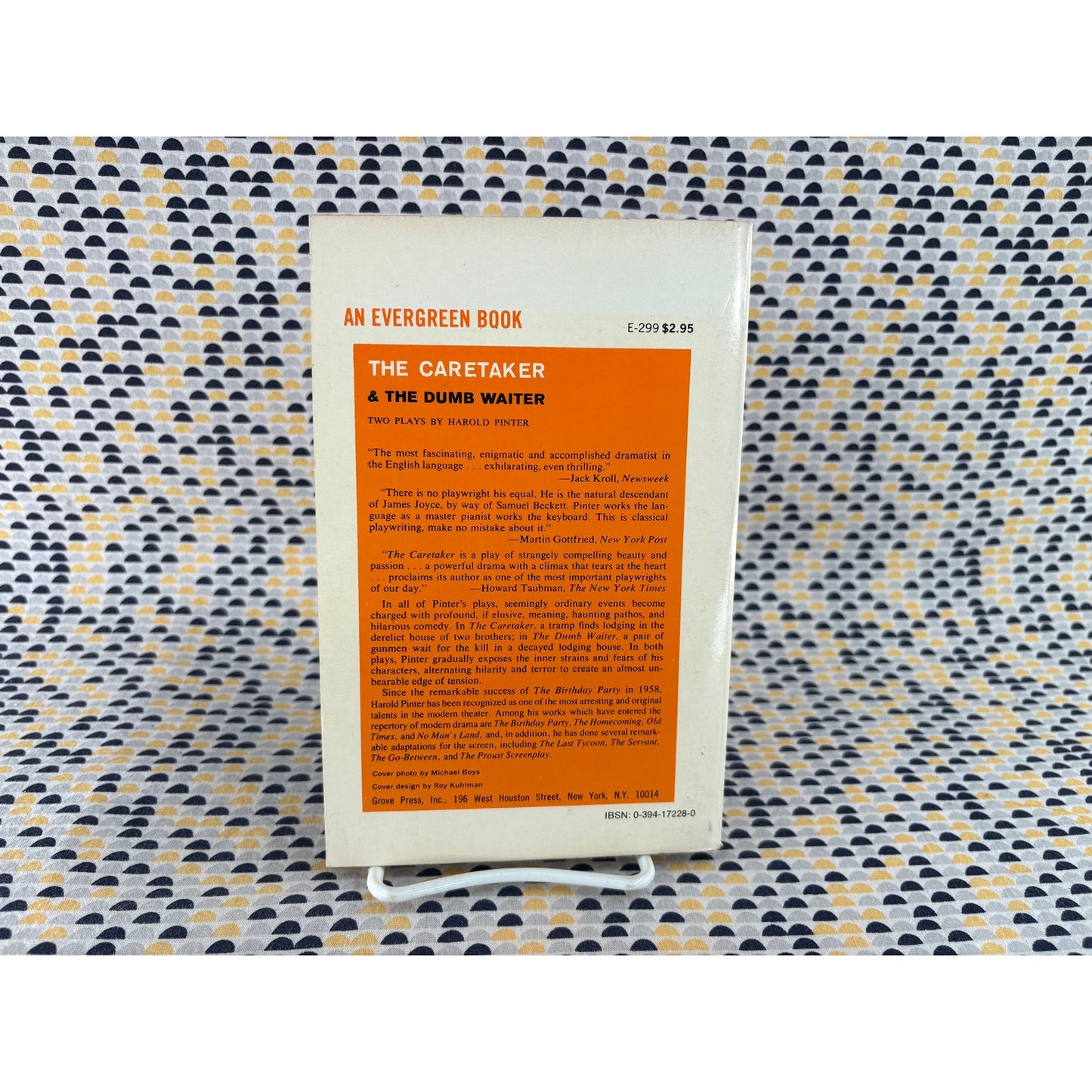 The Caretaker/The Dumb Waiter - Harold Pinter - Roy Kuhlman Cover - Grove Press