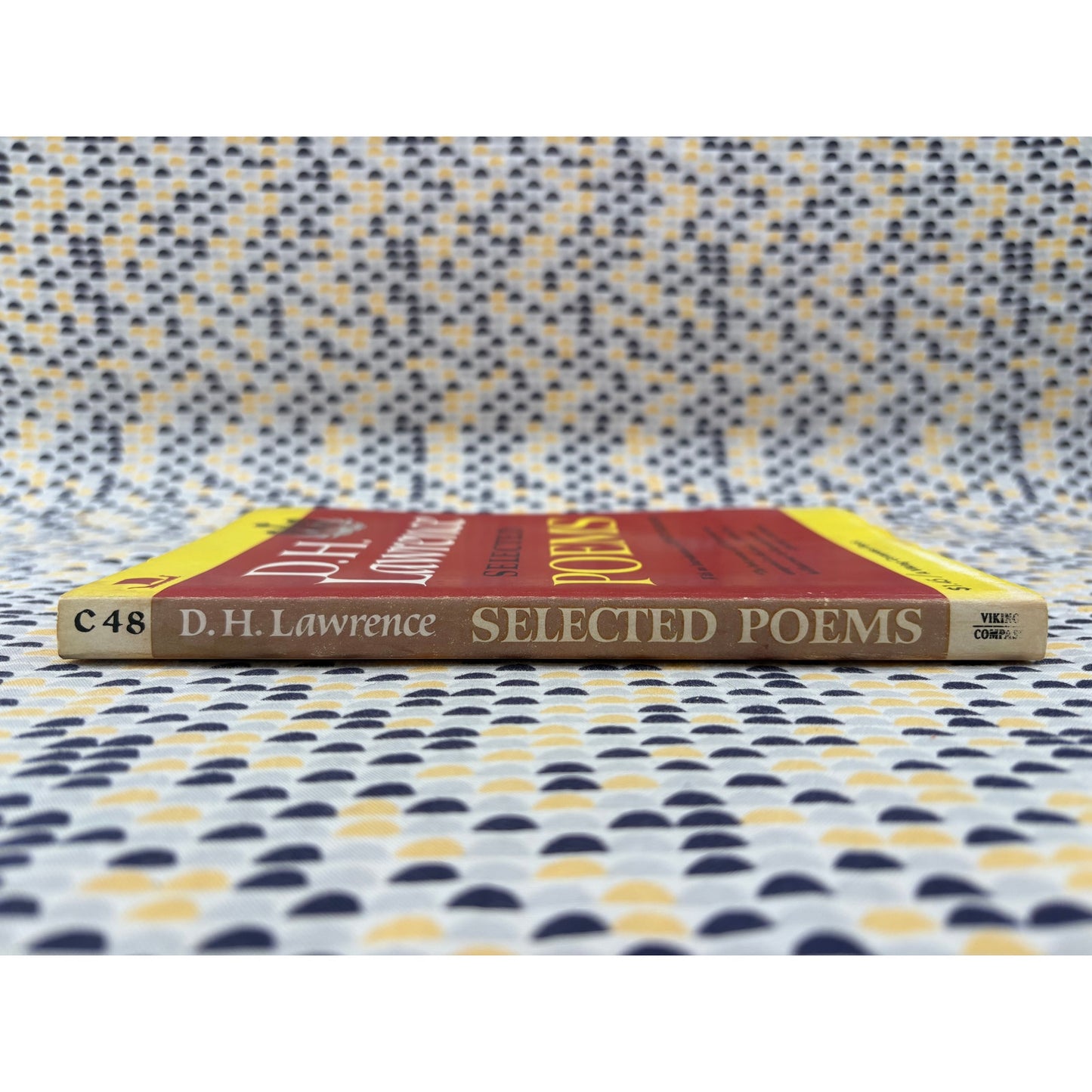 Selected Poems - D. H. Lawrence - Viking Compass - Paperback