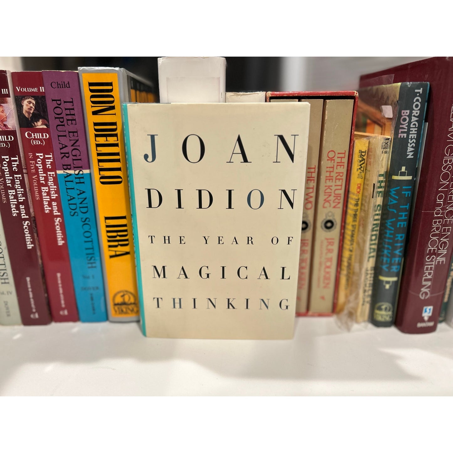 Year of Magical Thinking - Joan Didion  - Hardcover Book - First Edition, First Printing - Knopf