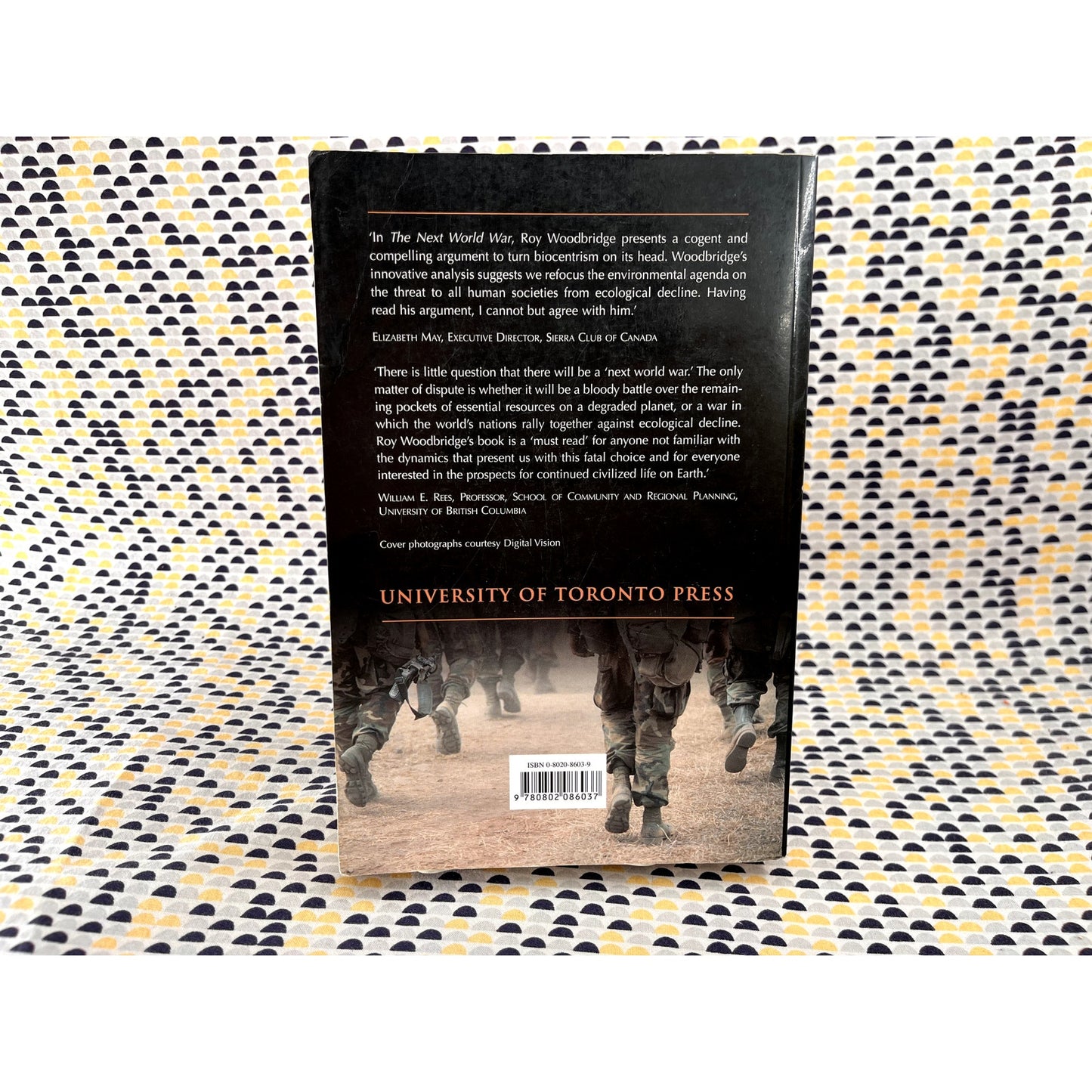 The Next World War: Tribes, Cites, Nations, and Ecological Decline - Roy Woodbridge - University of Toronto Press - Paperback