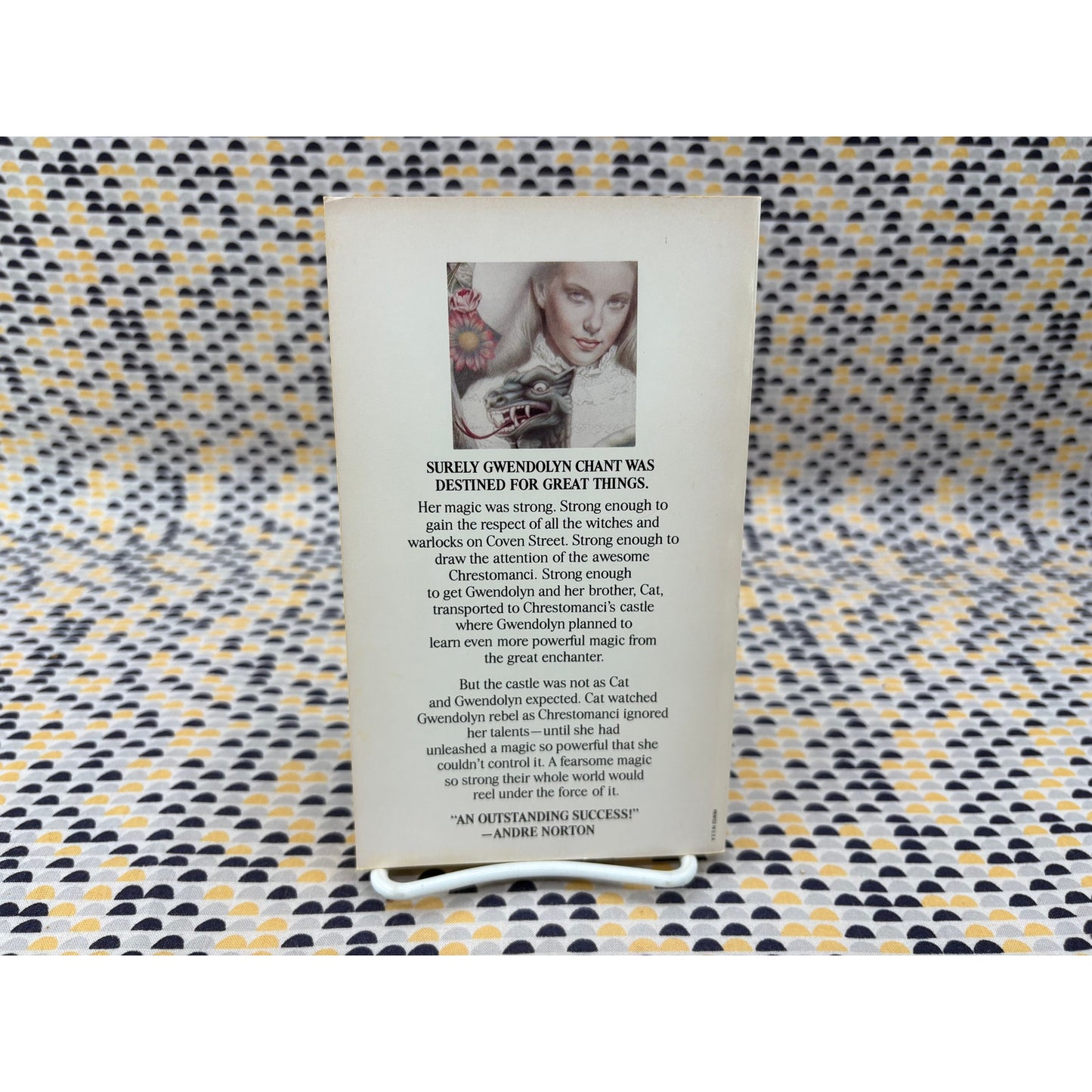 Charmed Life - Diana Wynne Jones - Pocket Book - Paperback