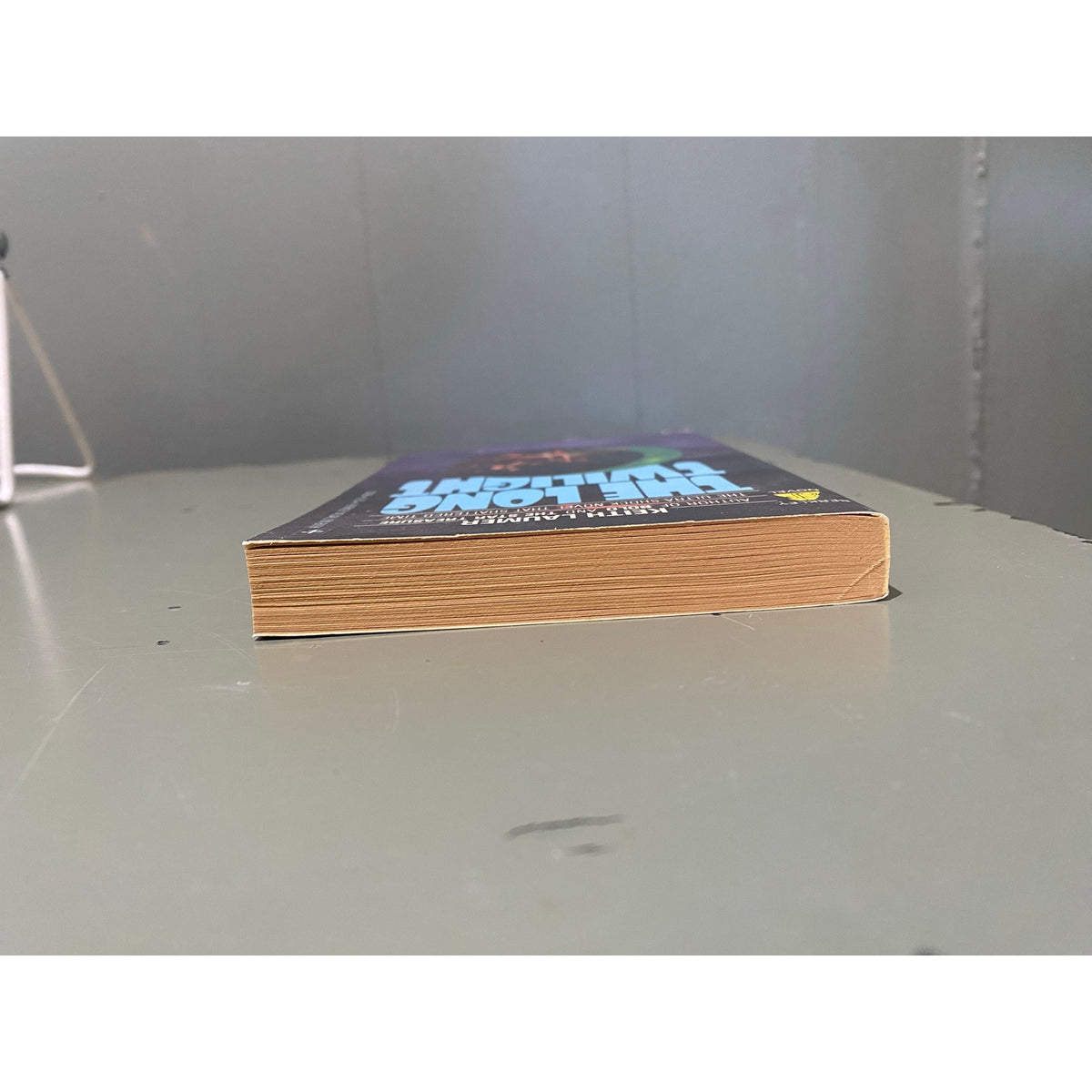 The Long Twilight - Keith Laumer - Berkley Medallion - Vintage Paperbacks