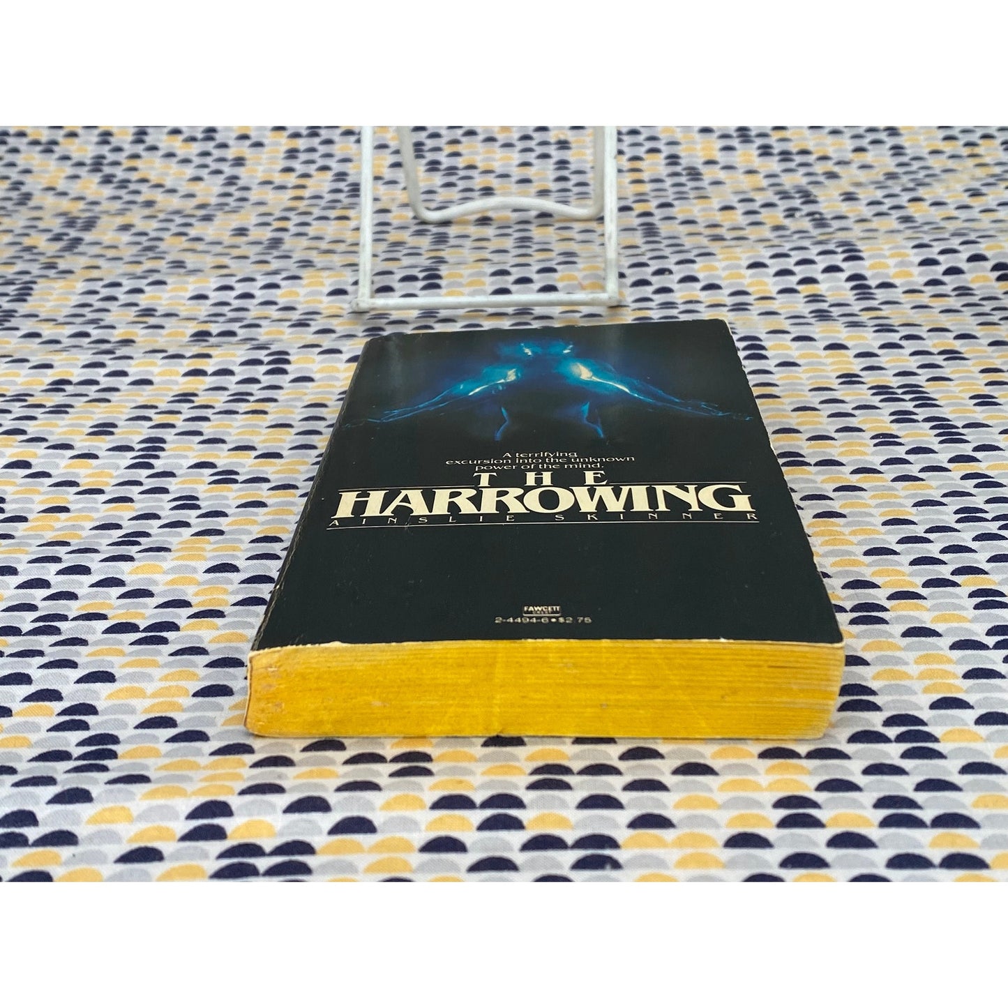 The Harrowing - Ainslie Skinner - Vintage Paperback Book - Fawcett Edition