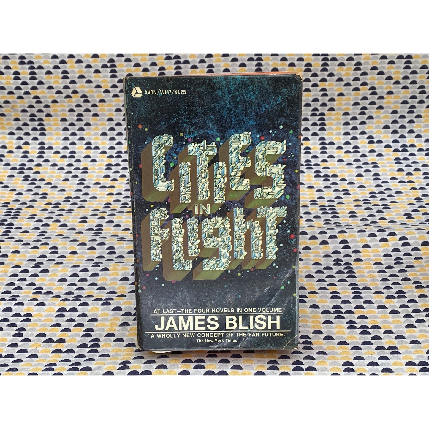Cities In Flight - James Blish - Vintage Paperback Book - Avon Edition