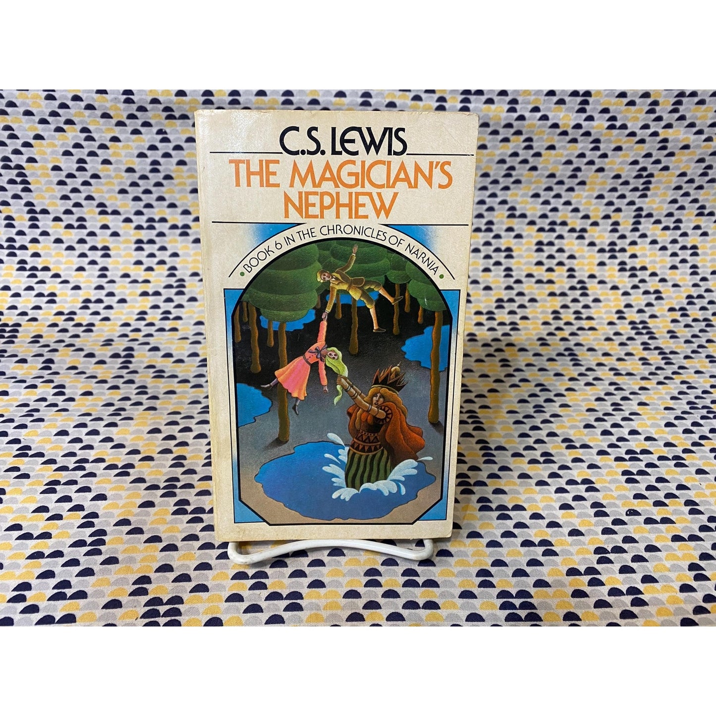 The Magician's Nephew - Book 6 in The Chronicles of Narnia - C.S. Lewis