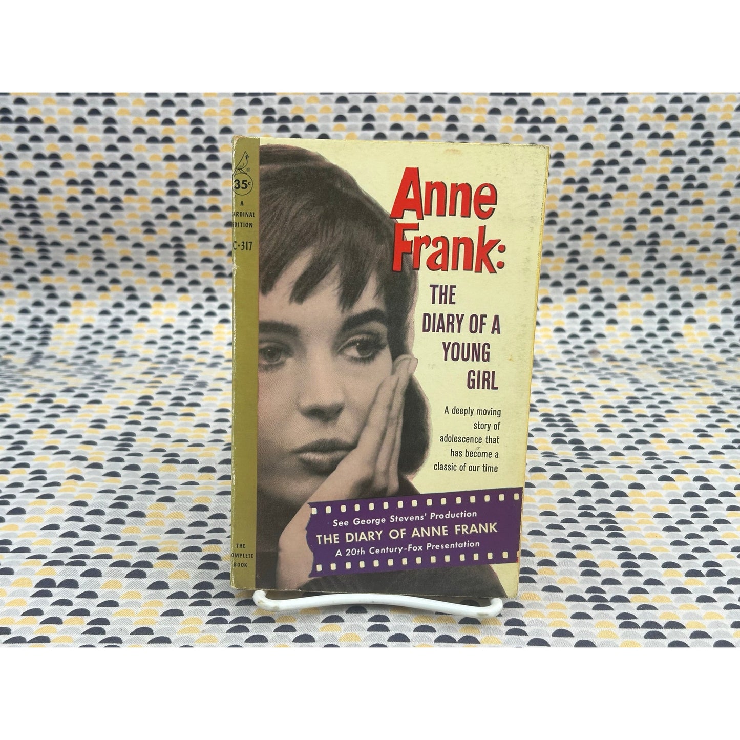 Anne Frank - The Diary of a Young Girl - Scholastic Books Edition