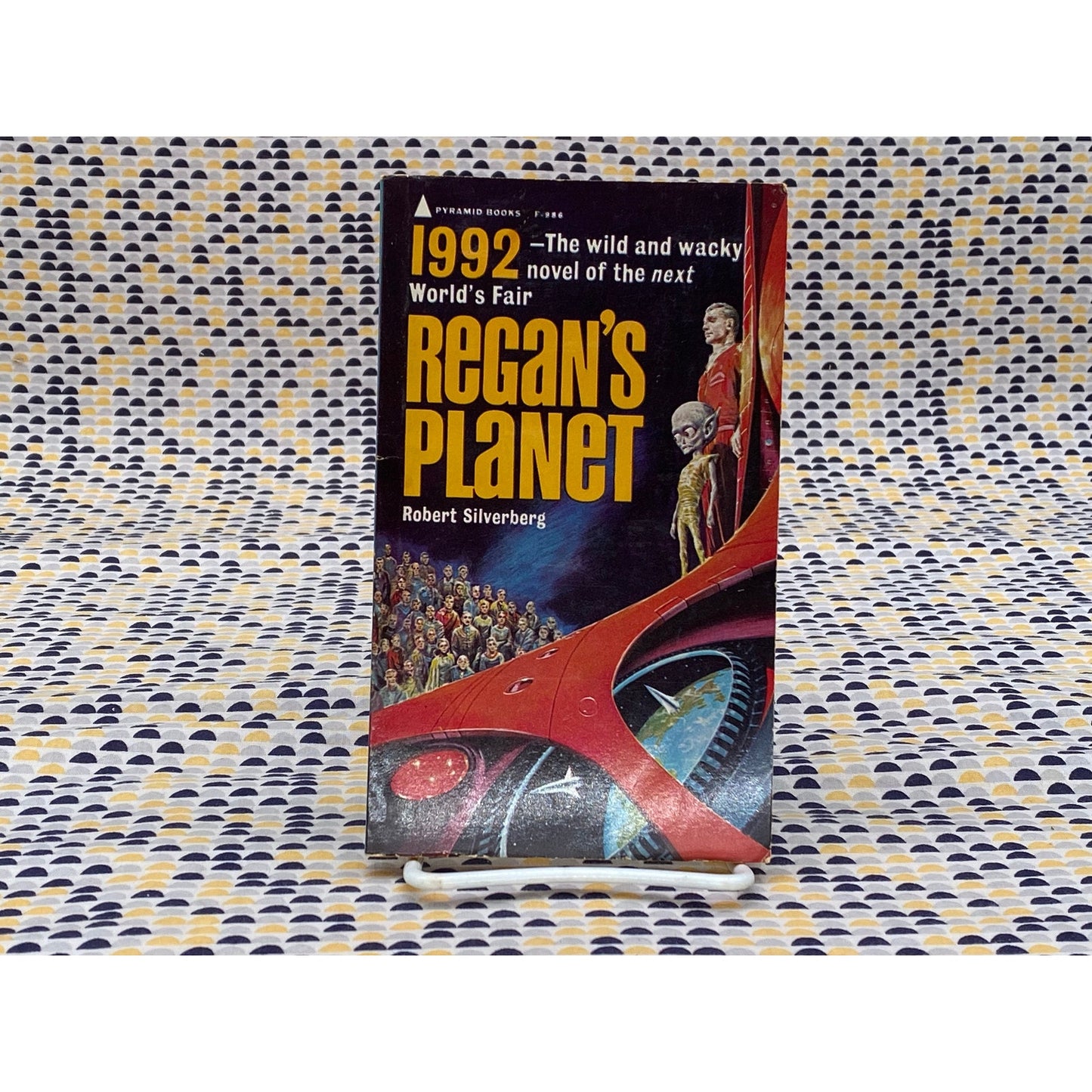 Regan's Planet - Robert Silverberg - Vintage Paperback - Pyramid Books Edition