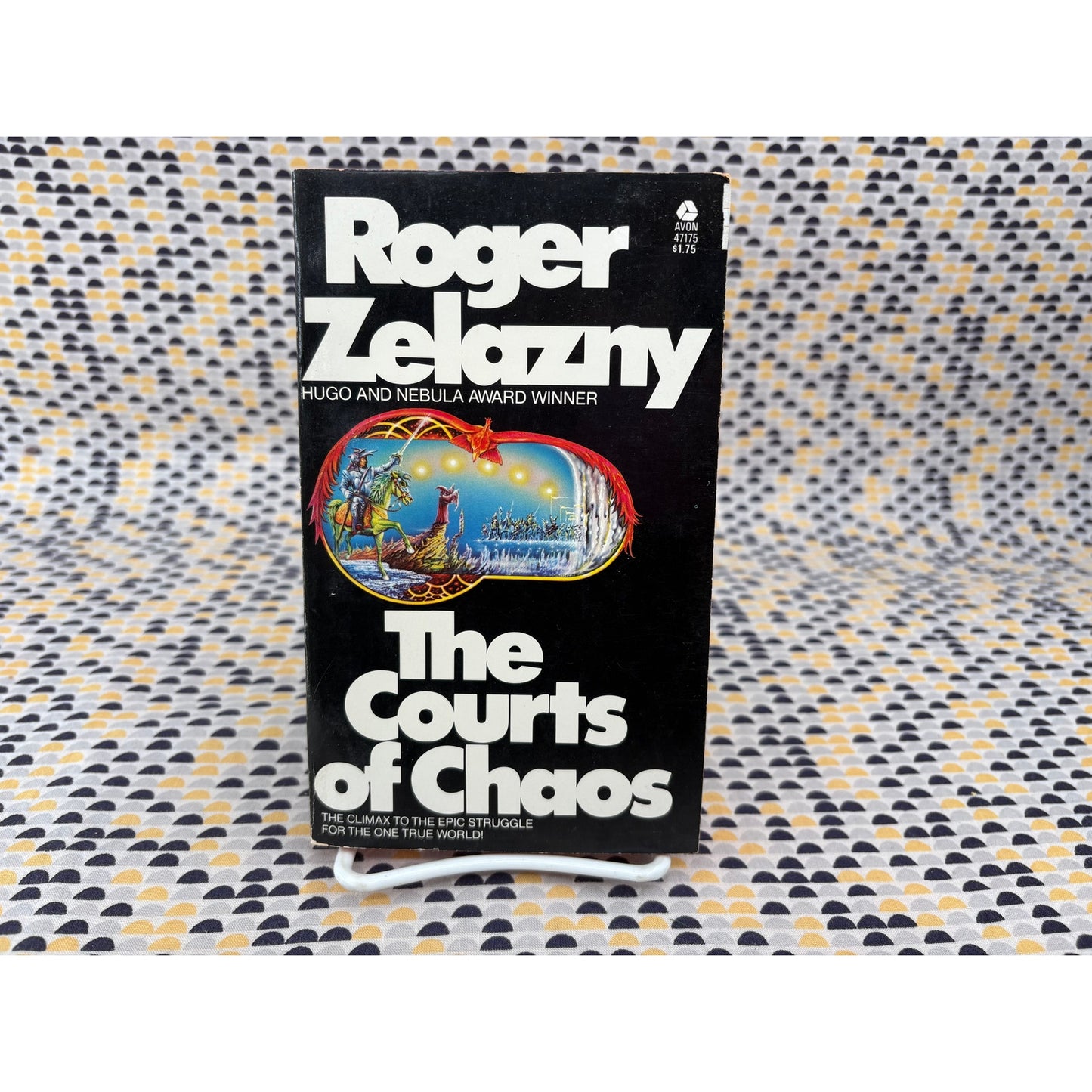 The Courts Of Chaos - Roger Zelazny - Avon - Paperback