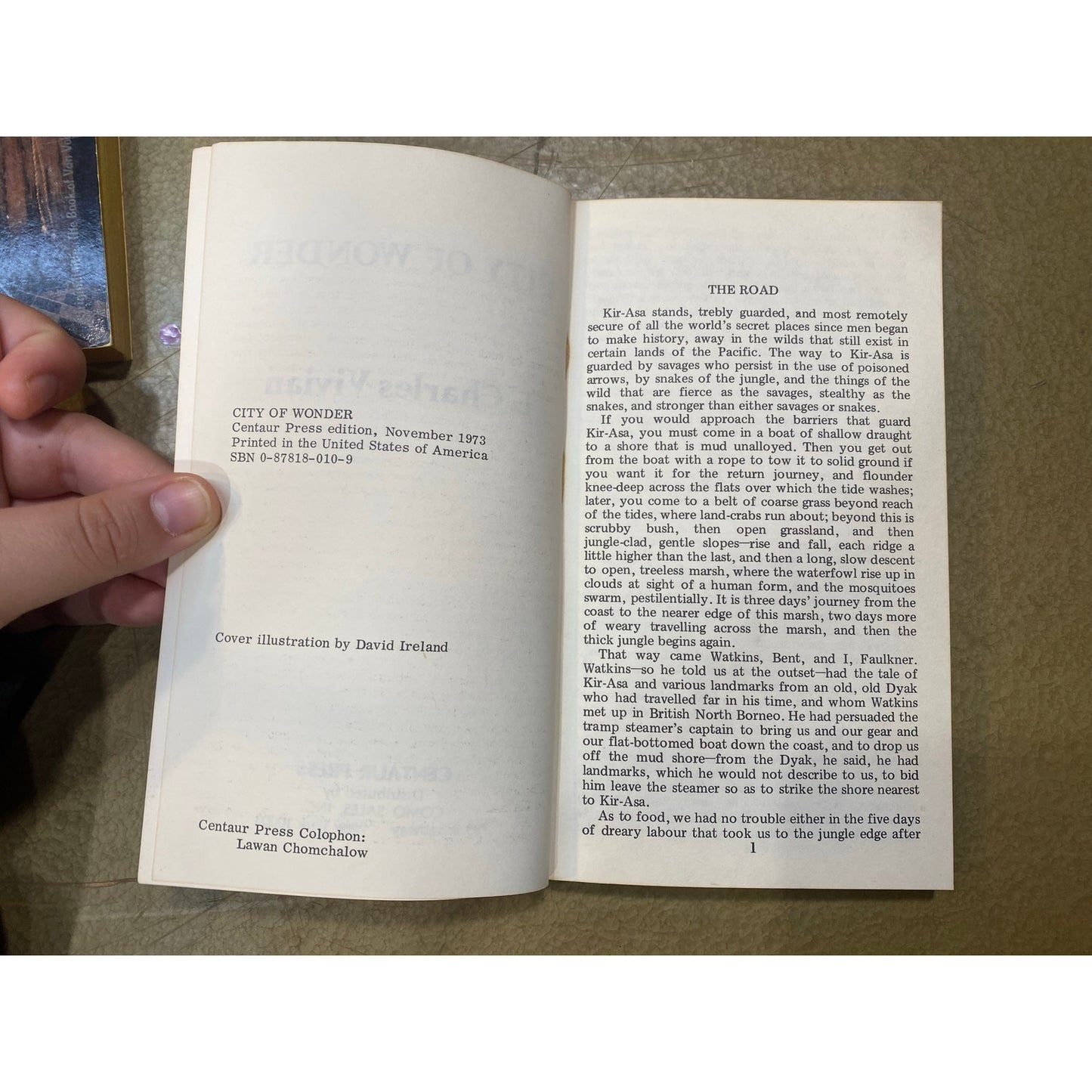 E. Charles Vivian - City of Wonder - Centaur Press - Paperback