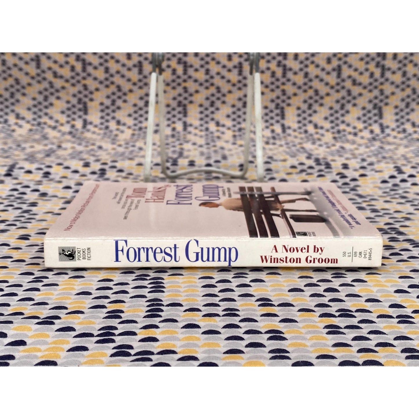 Forrest Gump - Winston Groom - Movie Tie-In Edition - Vintage Paperback Book