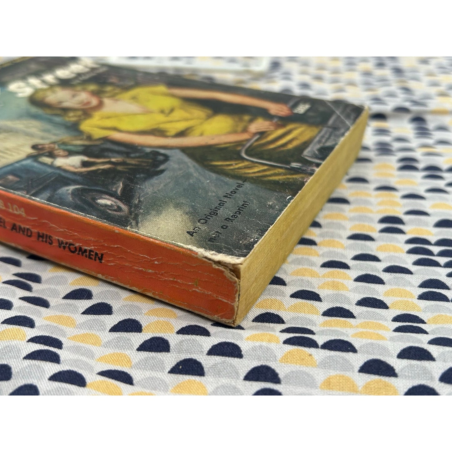 Shabby Street - Orrie Hitt - Beacon B104 Giant Edition - Vintage Paperbacks