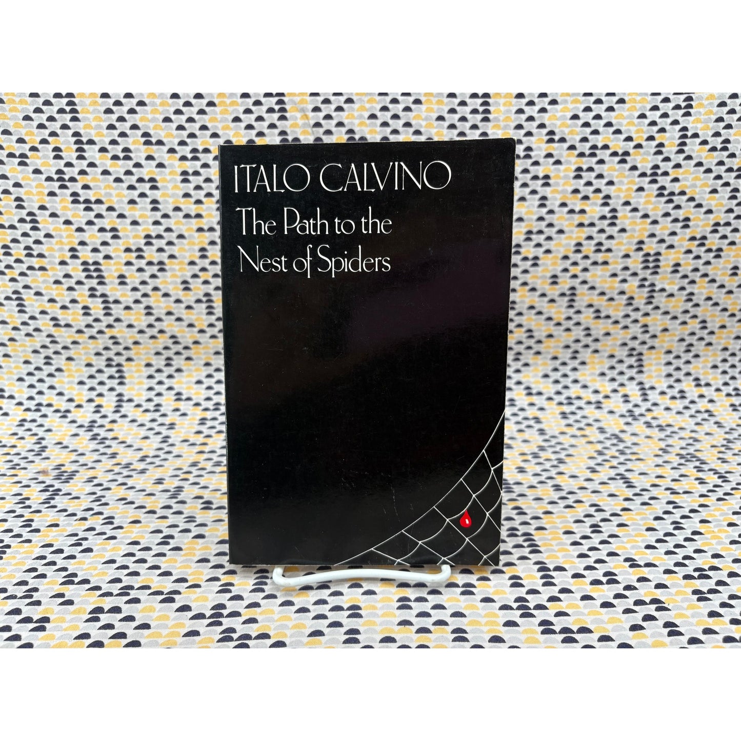 The Path To The Nest Of Spiders - Italo Calvino - Ecco - Paperback