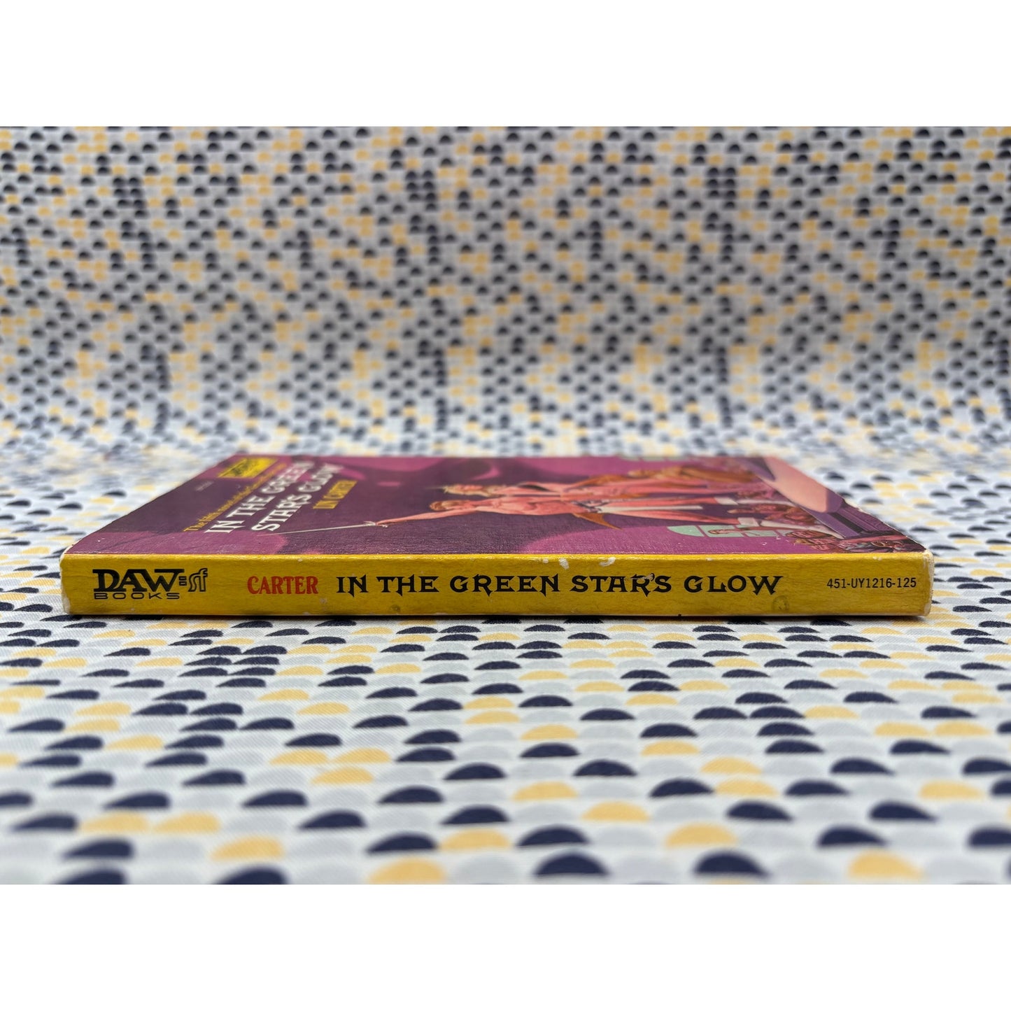 In The Green Stars Glow - Lin Carter - Daw - Paperback