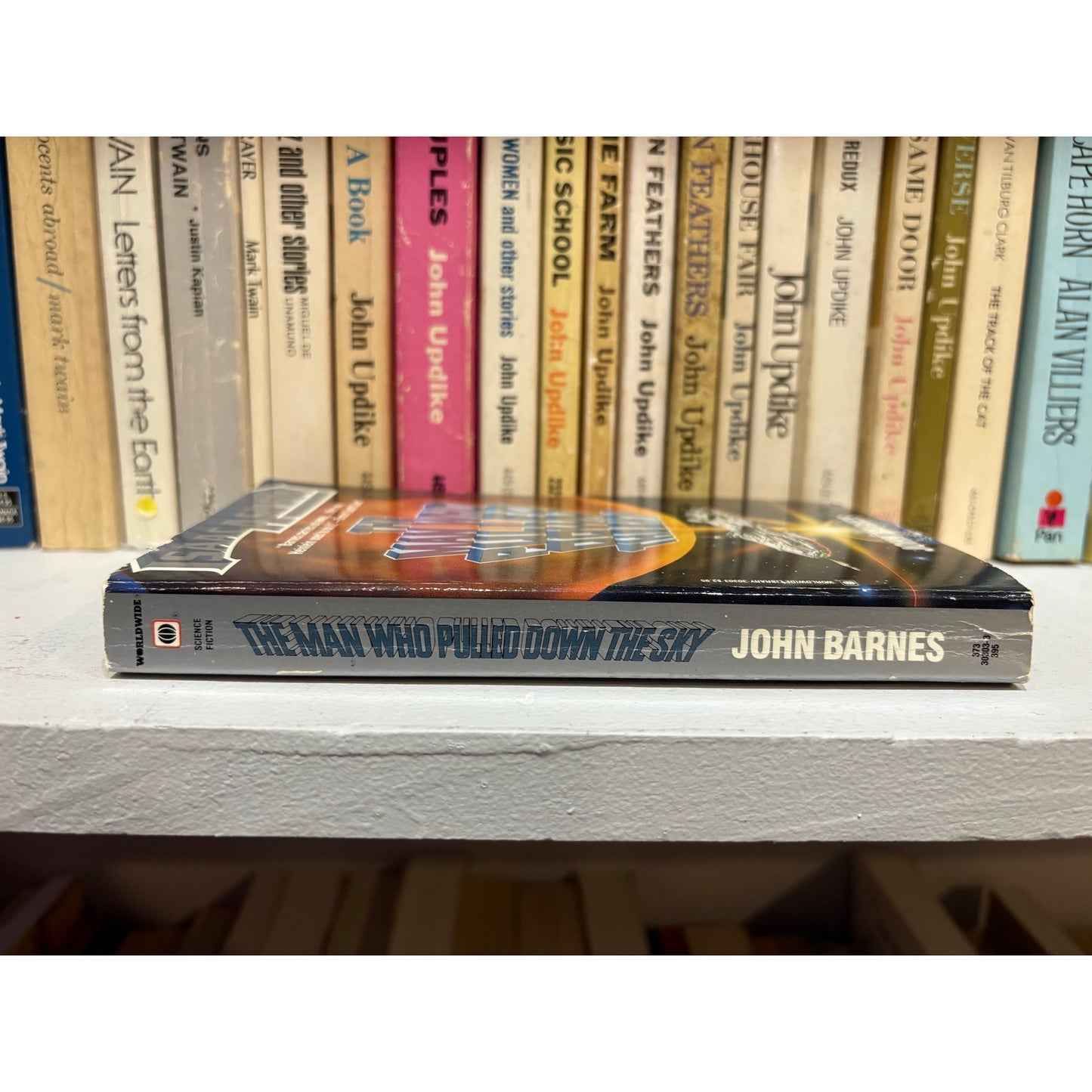 The Man Who Pulled Down The Sky - John Barnes - Worldwide Library - Paperback
