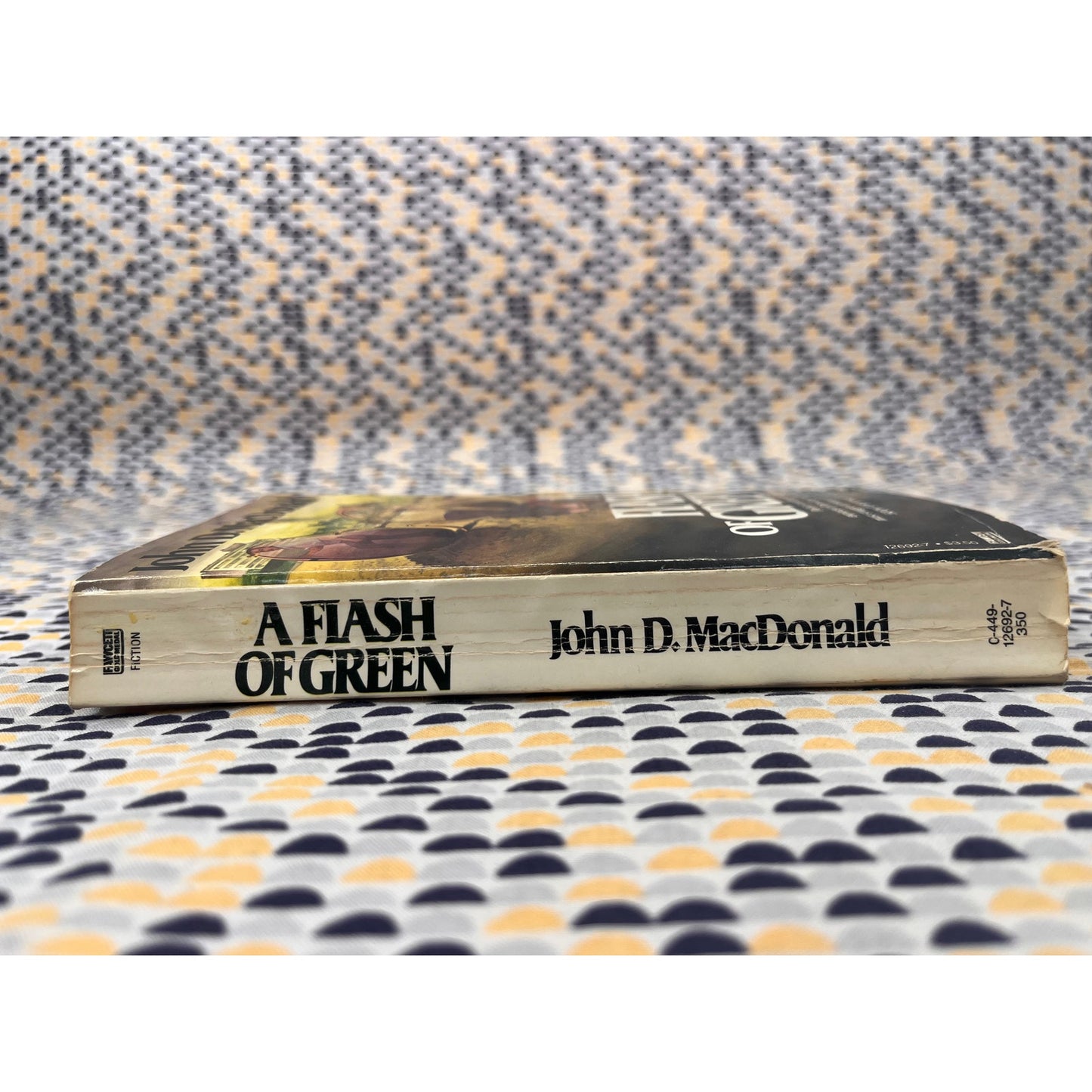 A Flash of Green - John D. MacDonald - Fawcett Gold Medal - Paperback