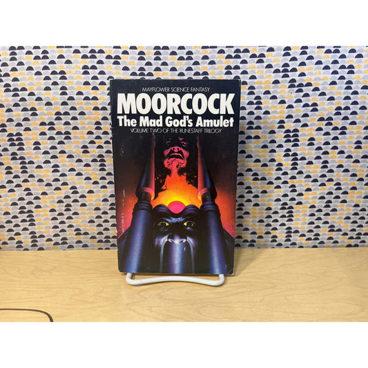 The Mad God's Amulet - Michael Moorcock - Mayflower Books - Paperback