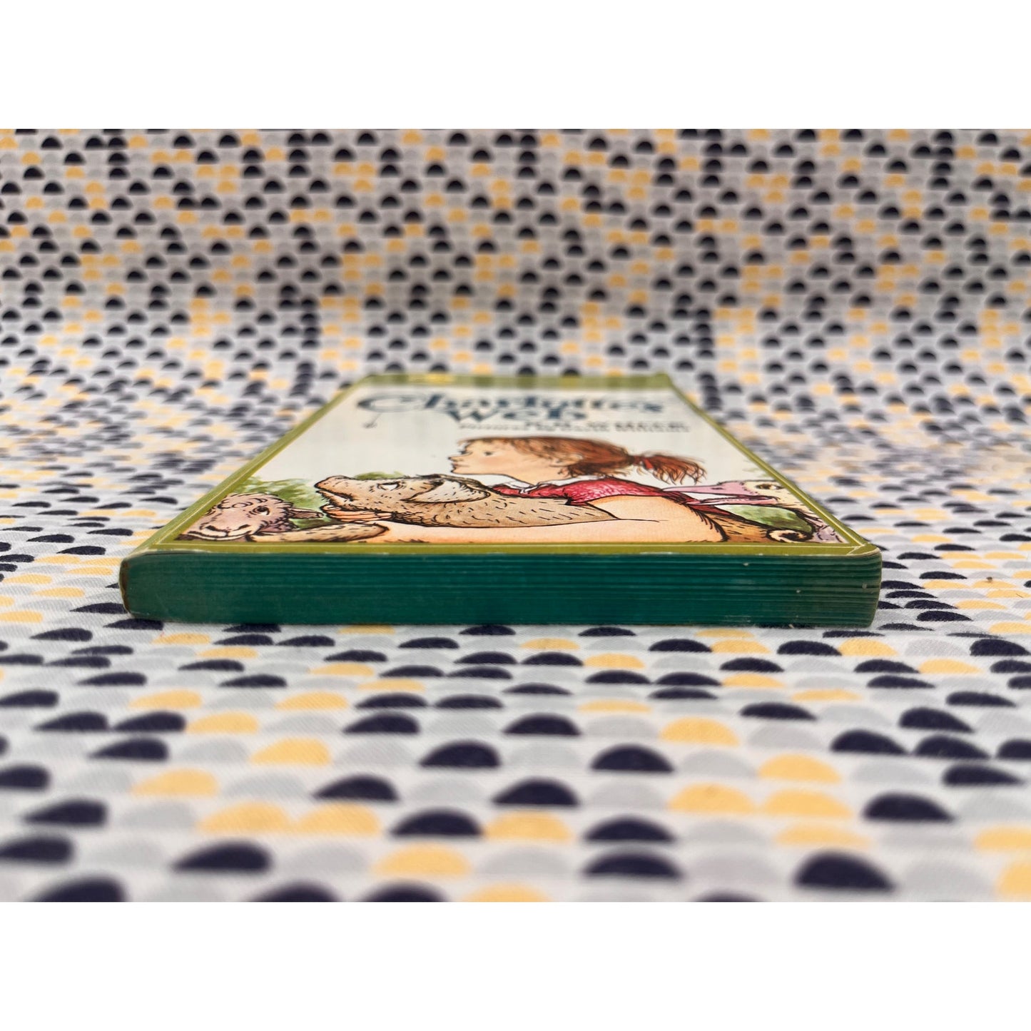 Charlotte's Web - E. B. White - Dell Yearling Books