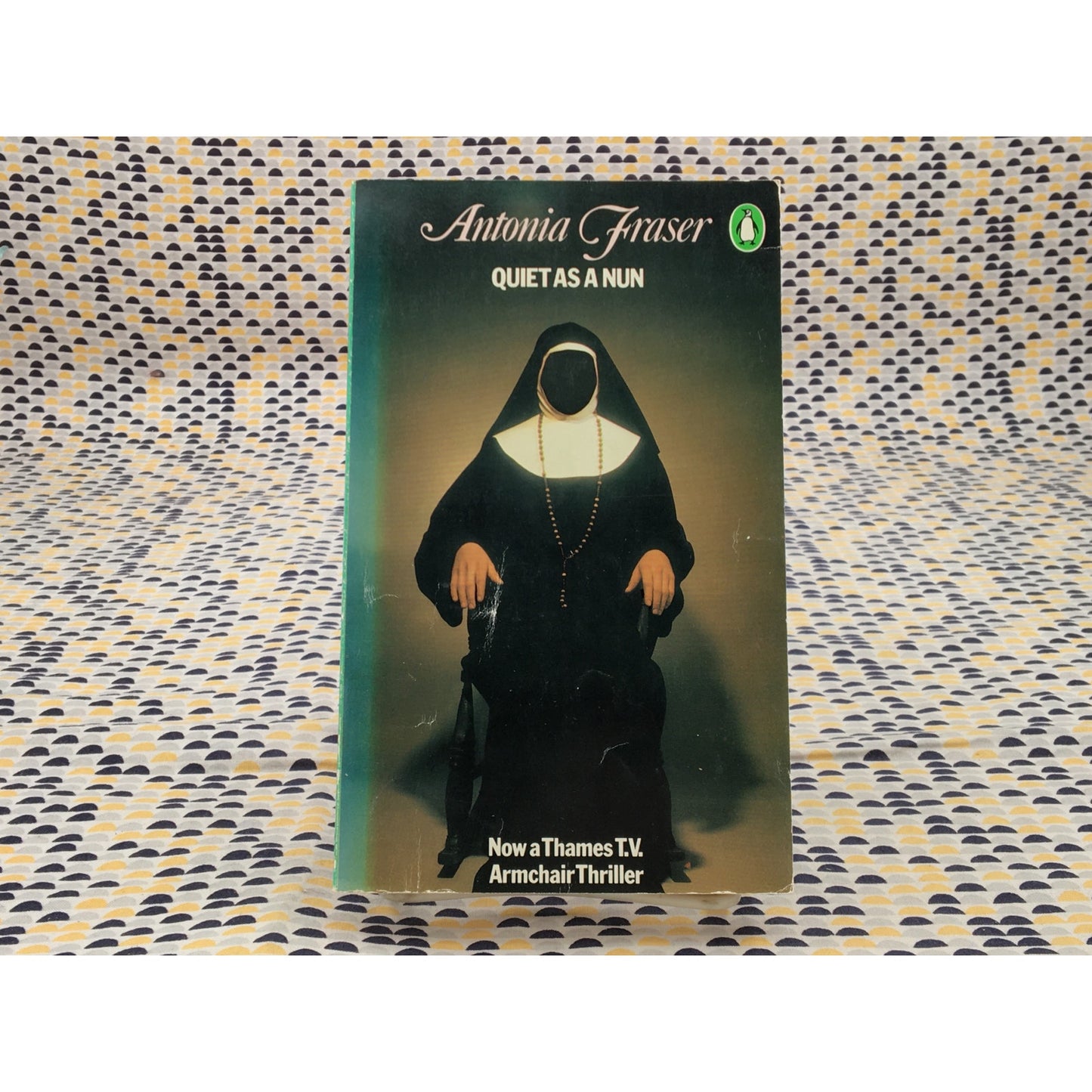 Quiet as a Nun - Antonia Fraser - Penguin Crime - Paperback