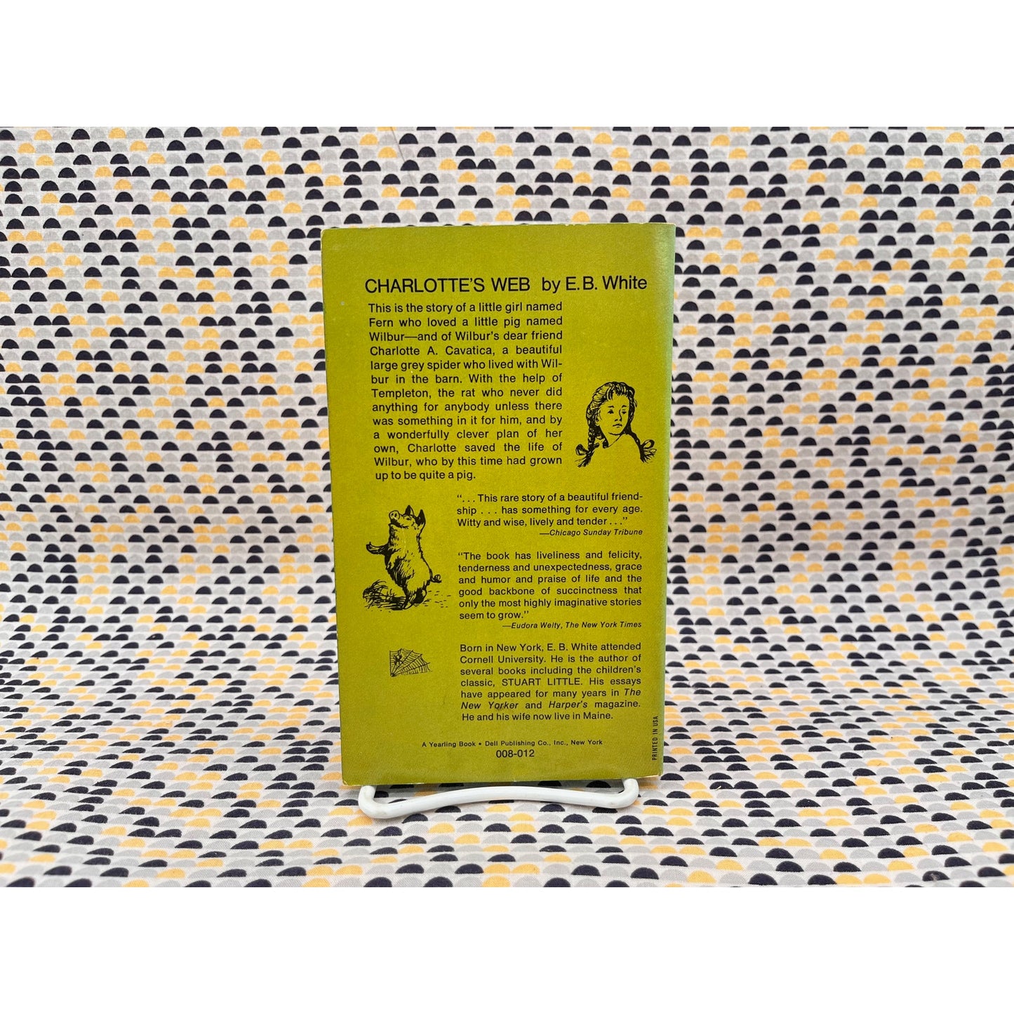 Charlotte's Web - E. B. White - Dell Yearling Books