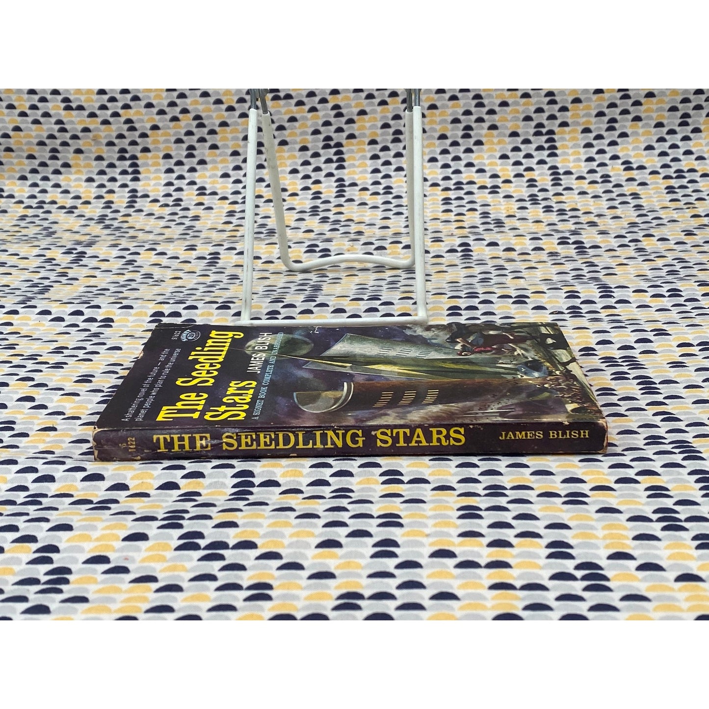 The Seedling Stars - James Blish - Vintage Paperback Book - 35 cent Signet Edition