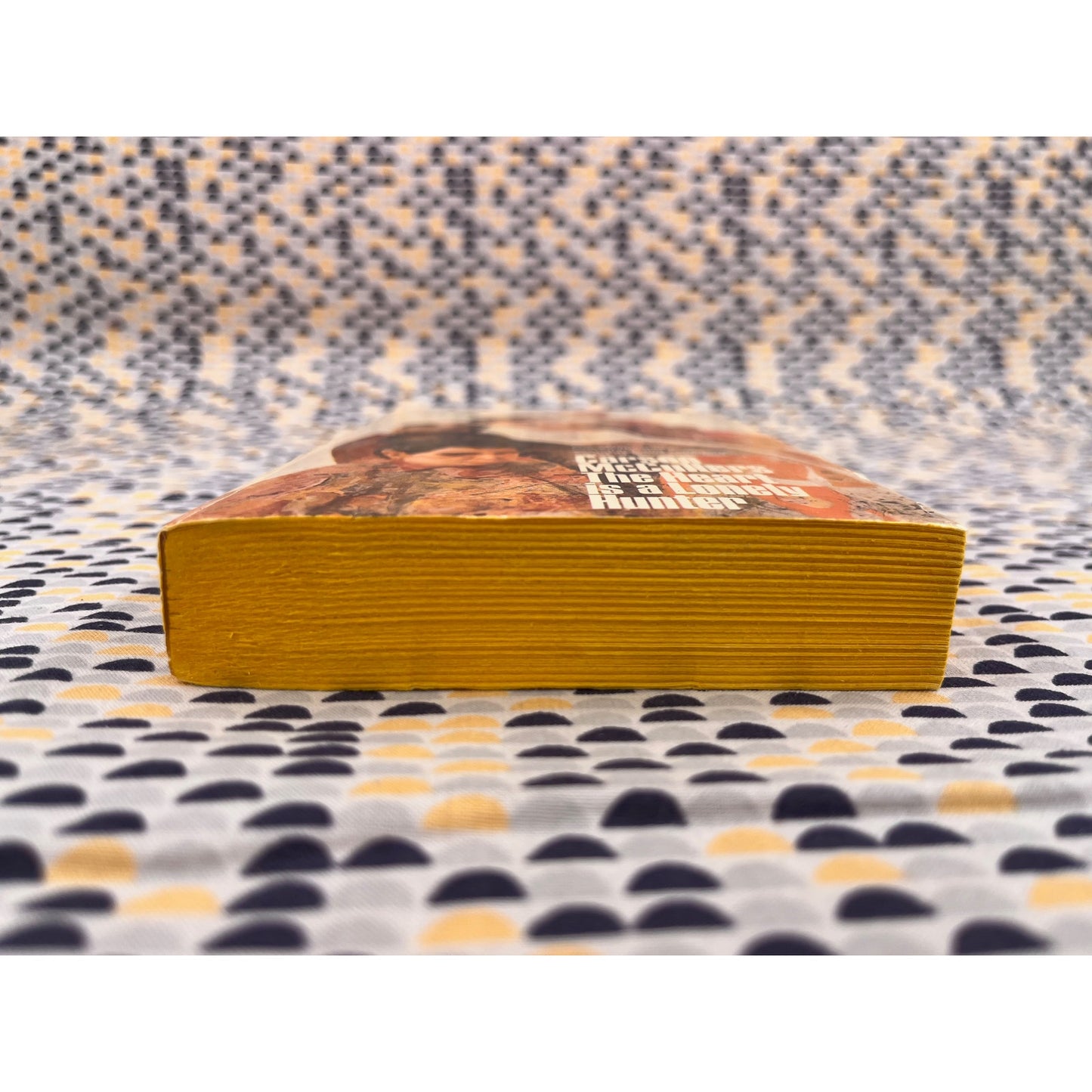 The Heart is a Lonely Hunter - Carson McCullers - Bantam Books - Paperback