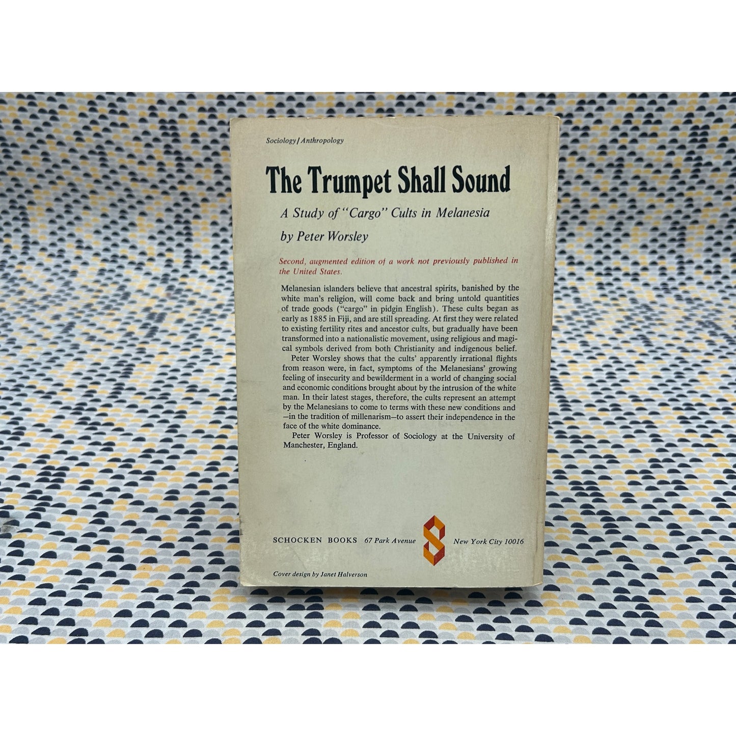 The Trumpet Shall Sound - Peter Worsley - Schocken - Paperback