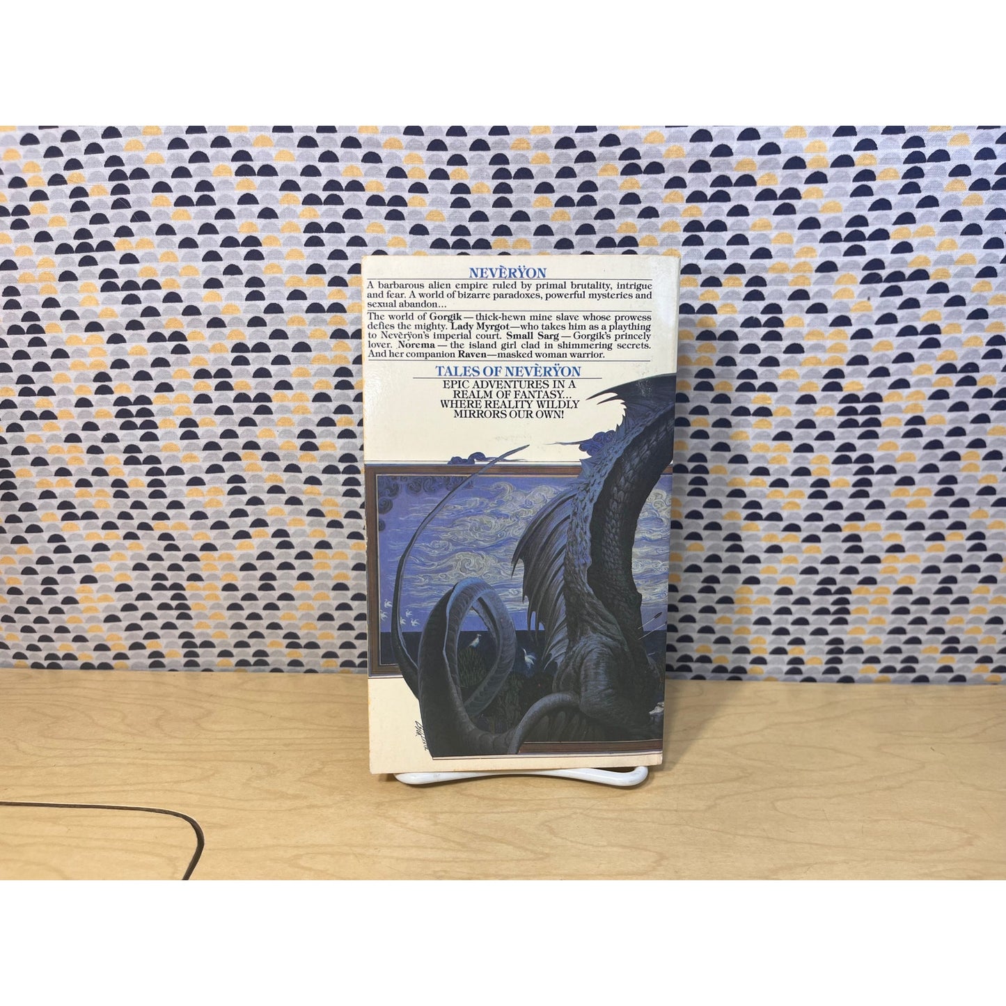 Tales Of Neverÿon - Samuel R. Delany - Neveryon - Paperback - Bantam Edition
