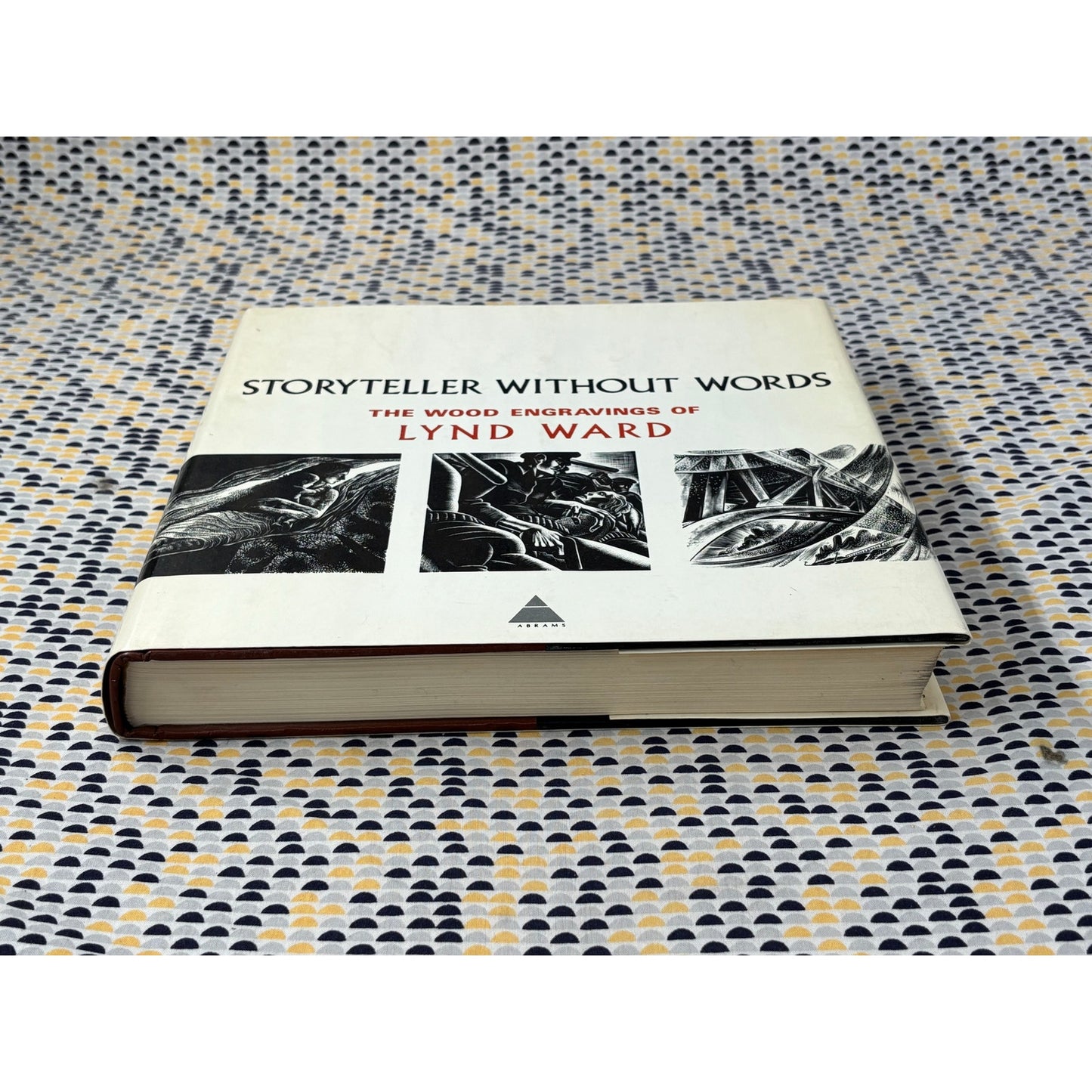 Storyteller Without Words - Lyn Ward - Abrams - Hardcover