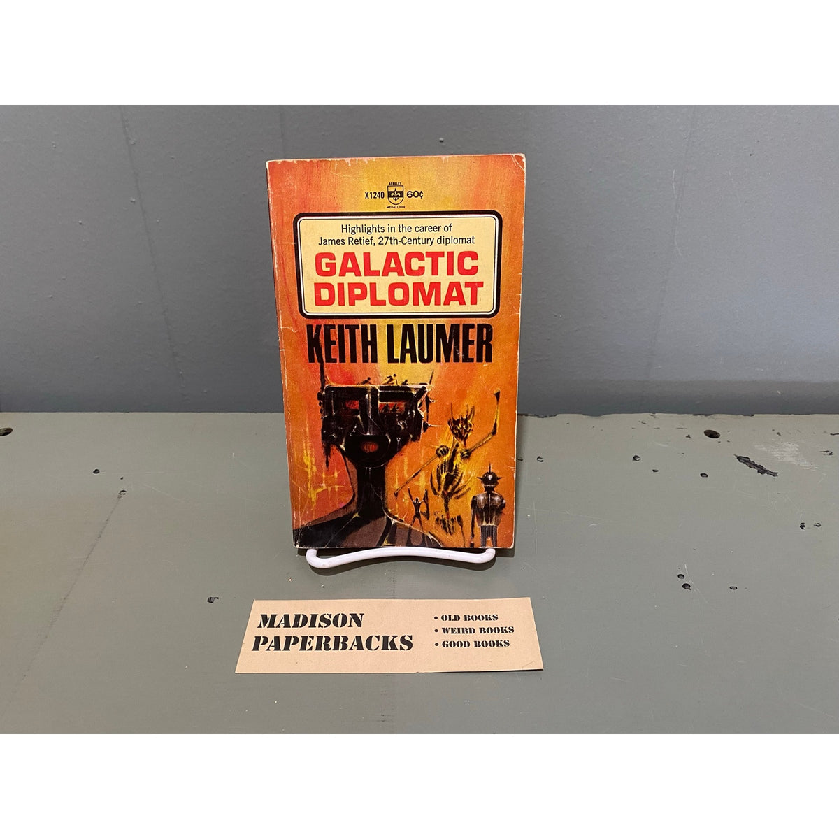 Galactic Diplomat - Keith Laumer  Berkley Medallion - Richard Powers cover - Paperback
