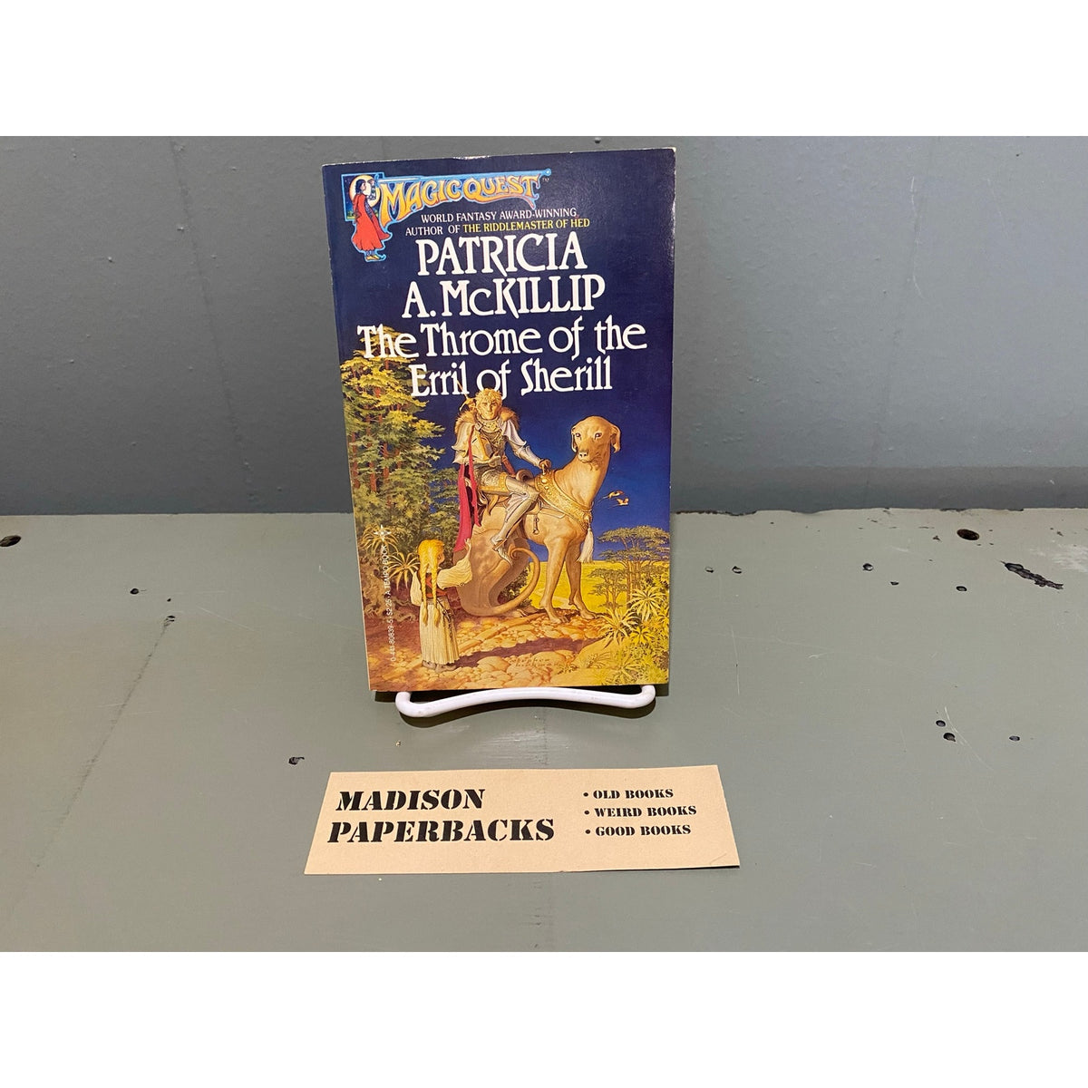 The Throme of the Erril of Sherill - Patricia McKillip - MagicQuest #1 - Tempo - Stephen Hickman cover - Paperback